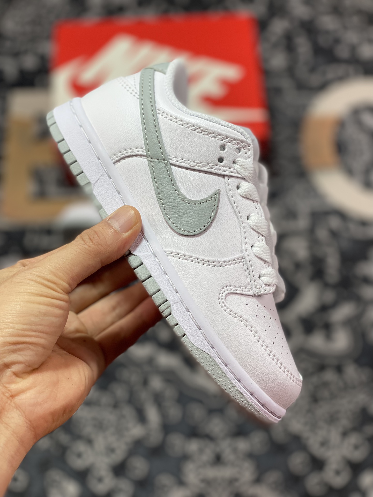 200  Nike Dunk Low GS扣篮系列中大童低帮休闲运动滑板板鞋 DH9756-102