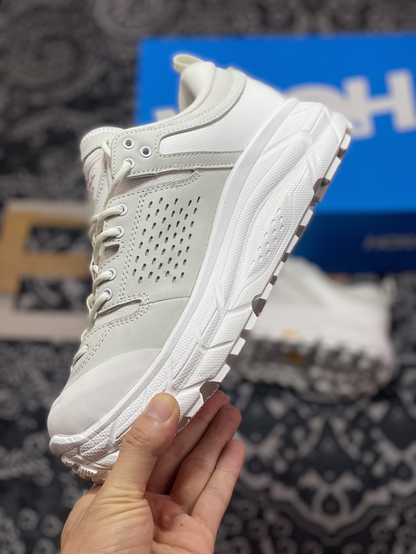 450  Bodega x Hoka ONE Tor Ultra 耐磨減震低帮户外功能运动鞋