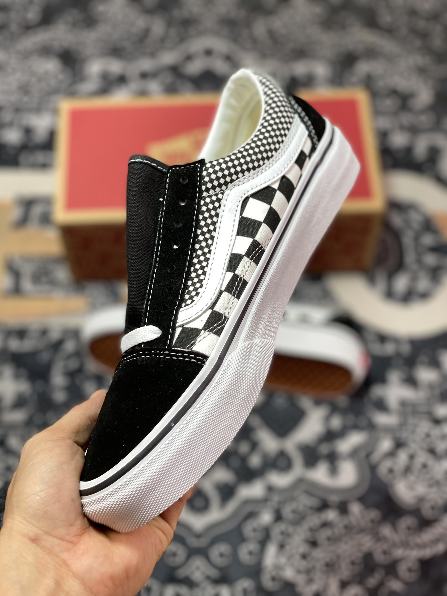 150  Vans Old Skool 黑白棋盘格拼接帆布鞋