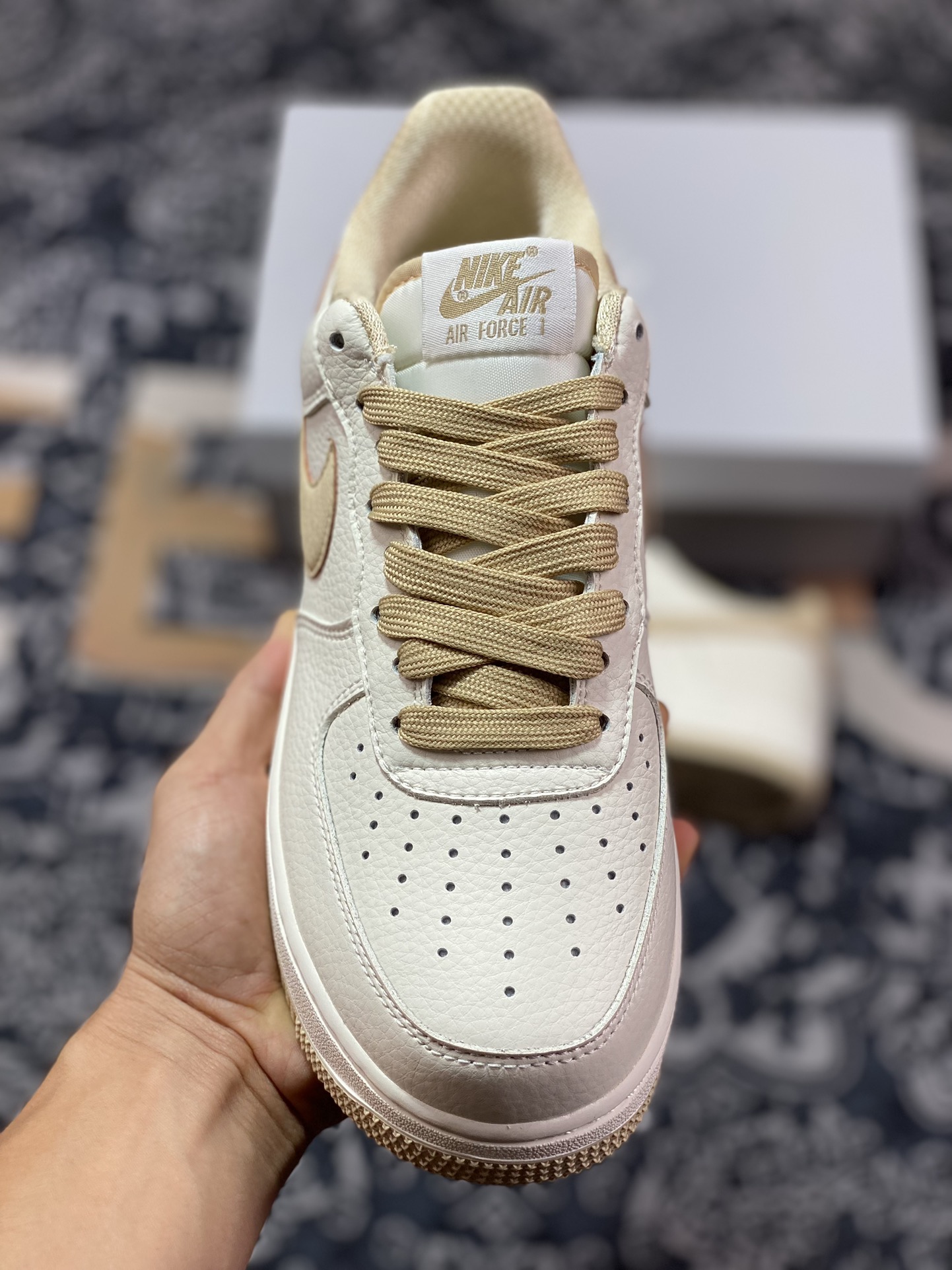 240  Nike Air Force 1 Low"MORE THAN"空军一号低帮板鞋“米白沙棕签名涂鸦”GR5263-023