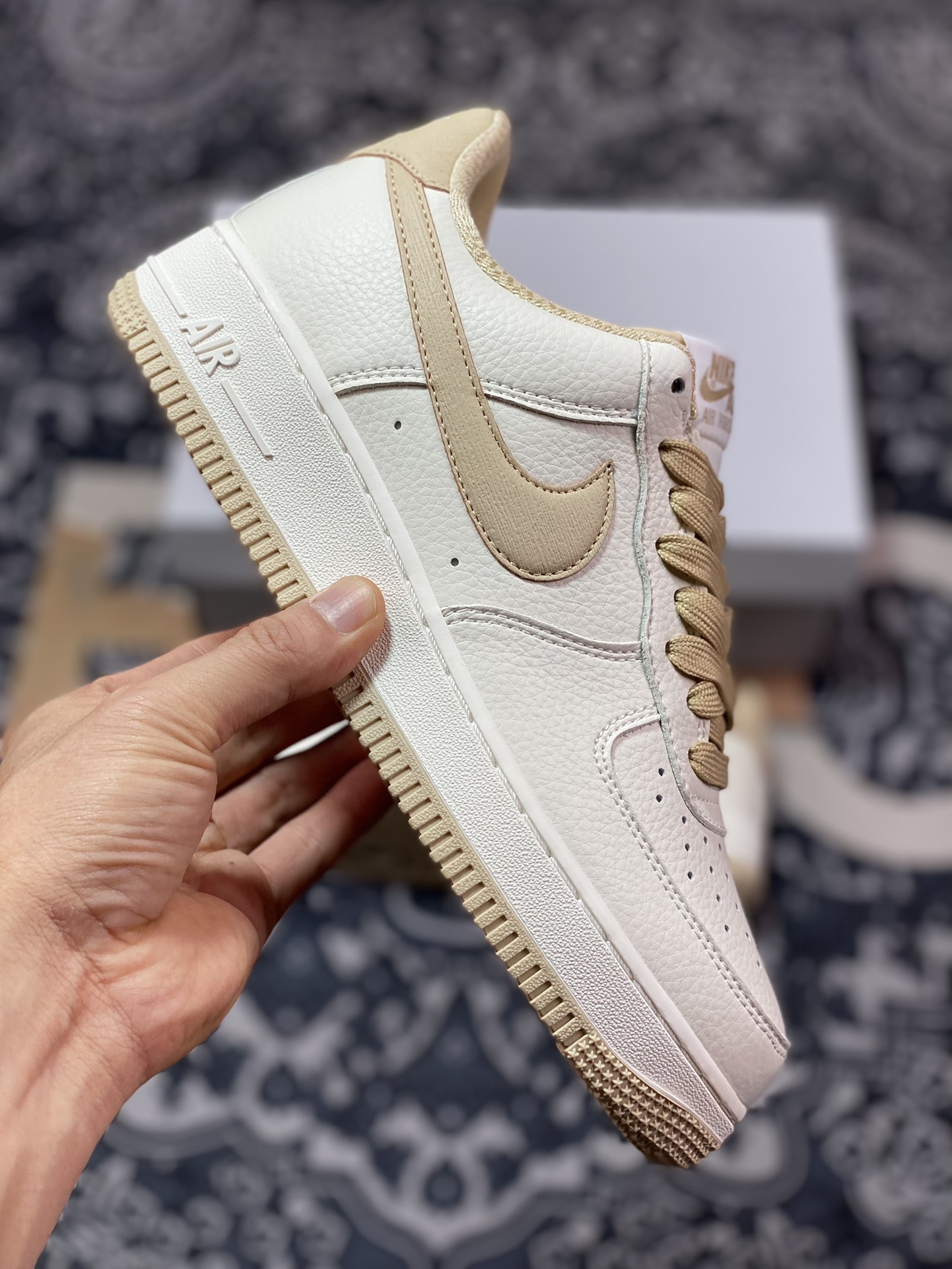 240  Nike Air Force 1 Low"MORE THAN"空军一号低帮板鞋“米白沙棕签名涂鸦”GR5263-023