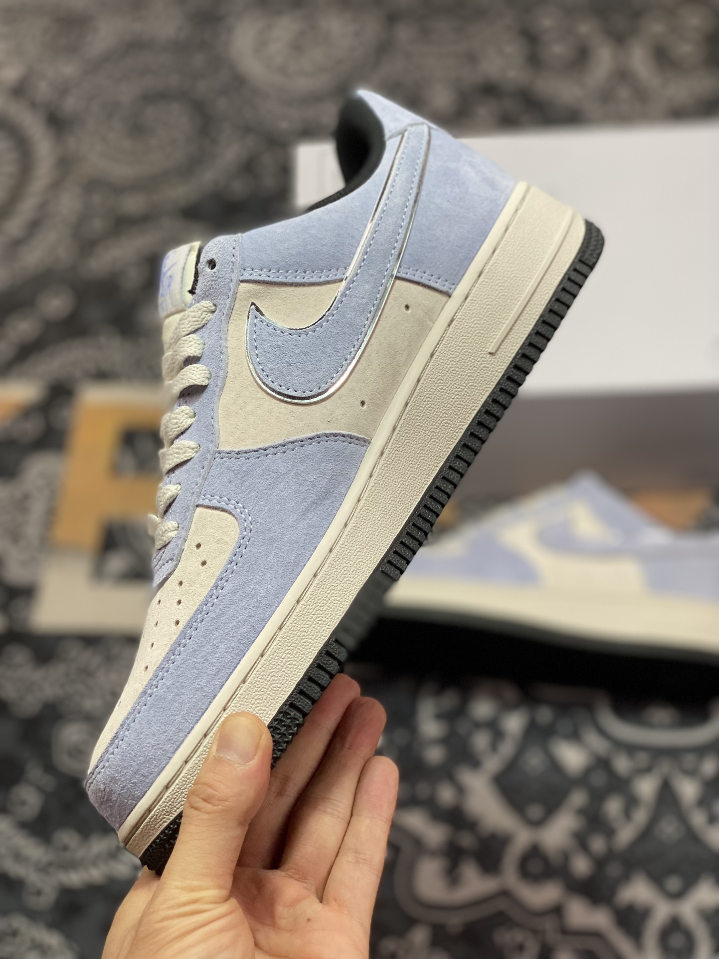 240  Air Force 1'07 Low Retro SP空军一号低帮经典百搭休闲运动板鞋“麂皮淡紫米白”