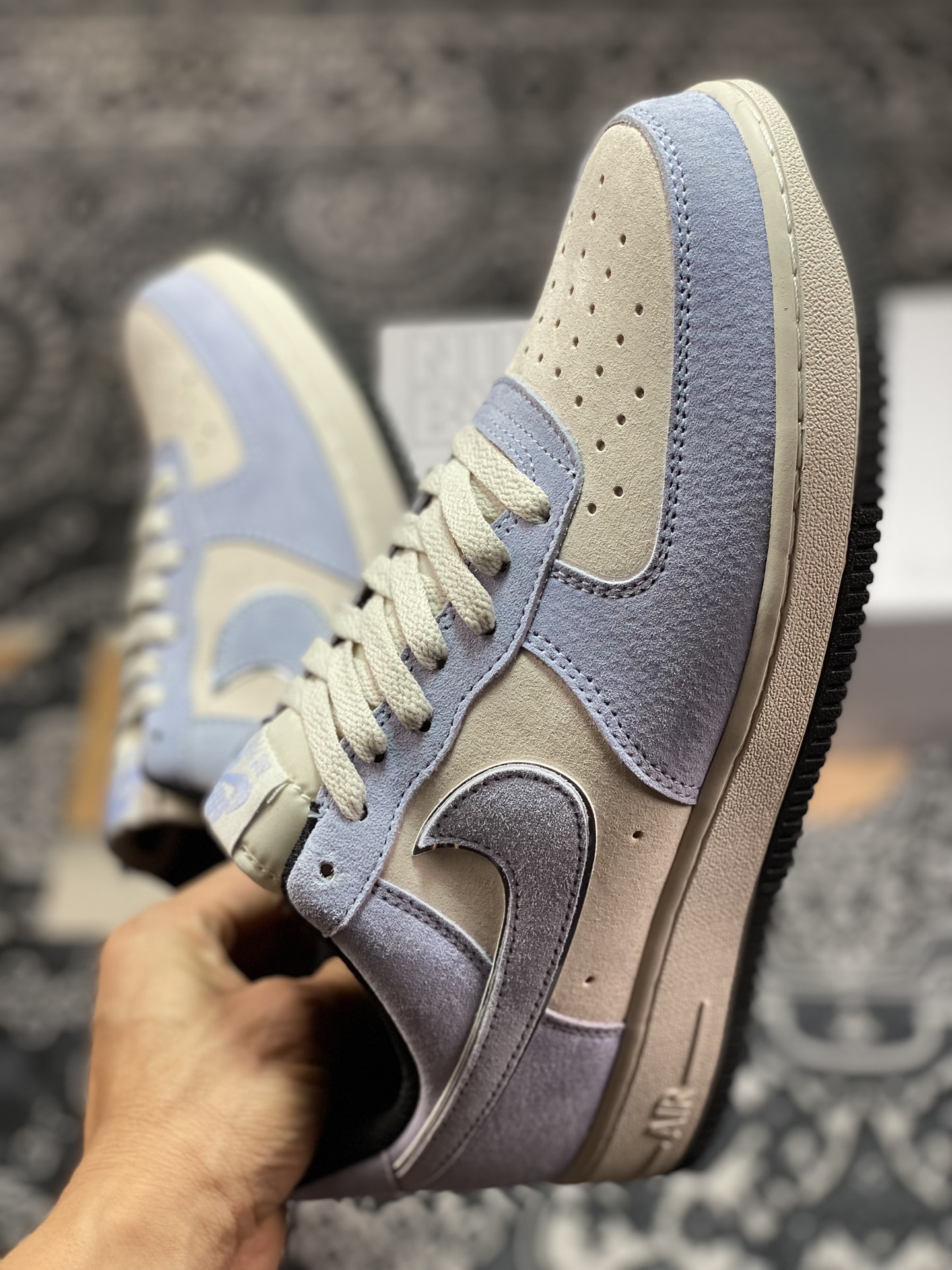 240  Air Force 1'07 Low Retro SP空军一号低帮经典百搭休闲运动板鞋“麂皮淡紫米白”