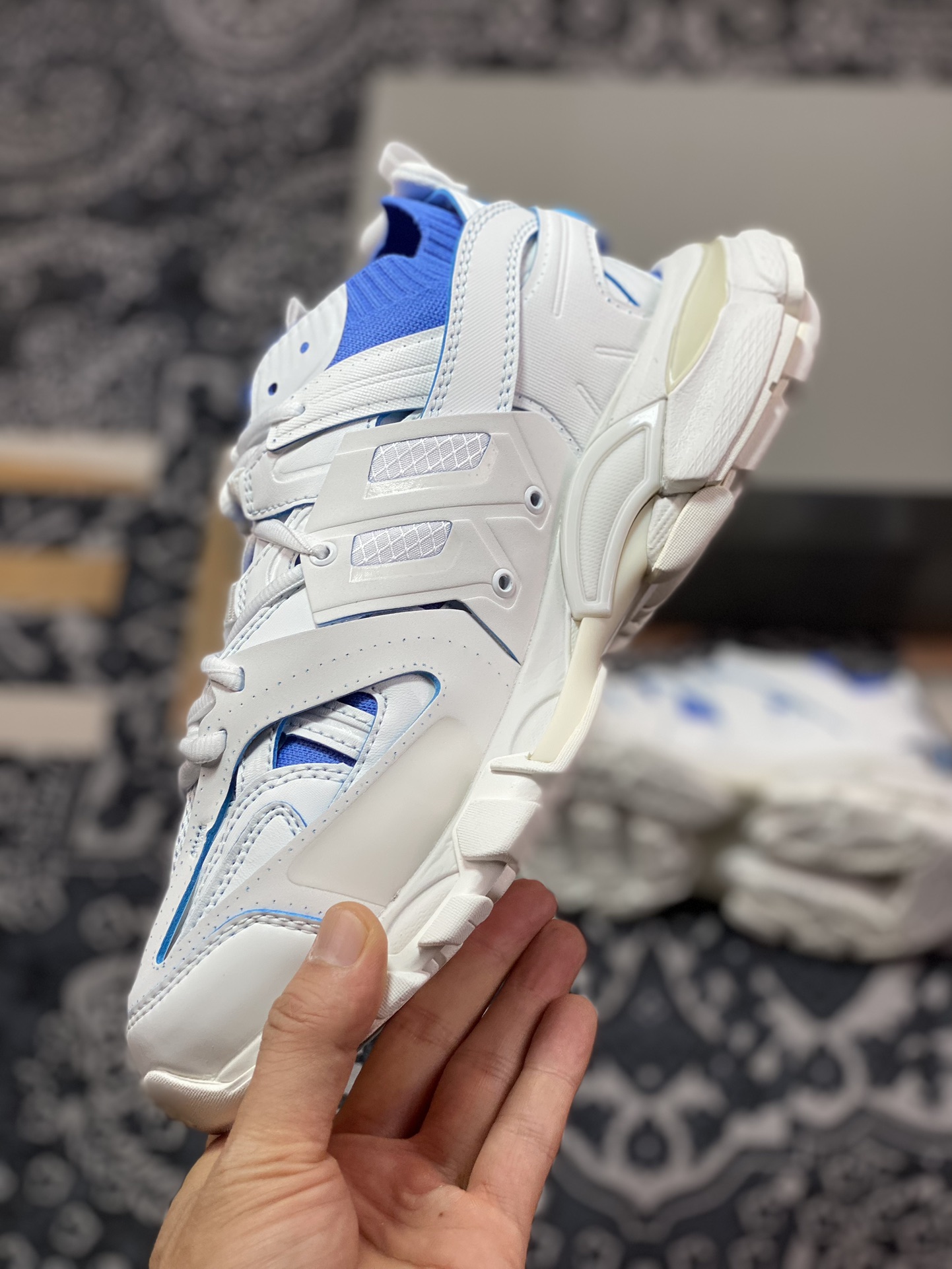 480 巴黎世家BALENCIAGA Track SOCK Trainers 3.0代针织版慢跑鞋“针织米白天蓝”736328 W3SKC 9040