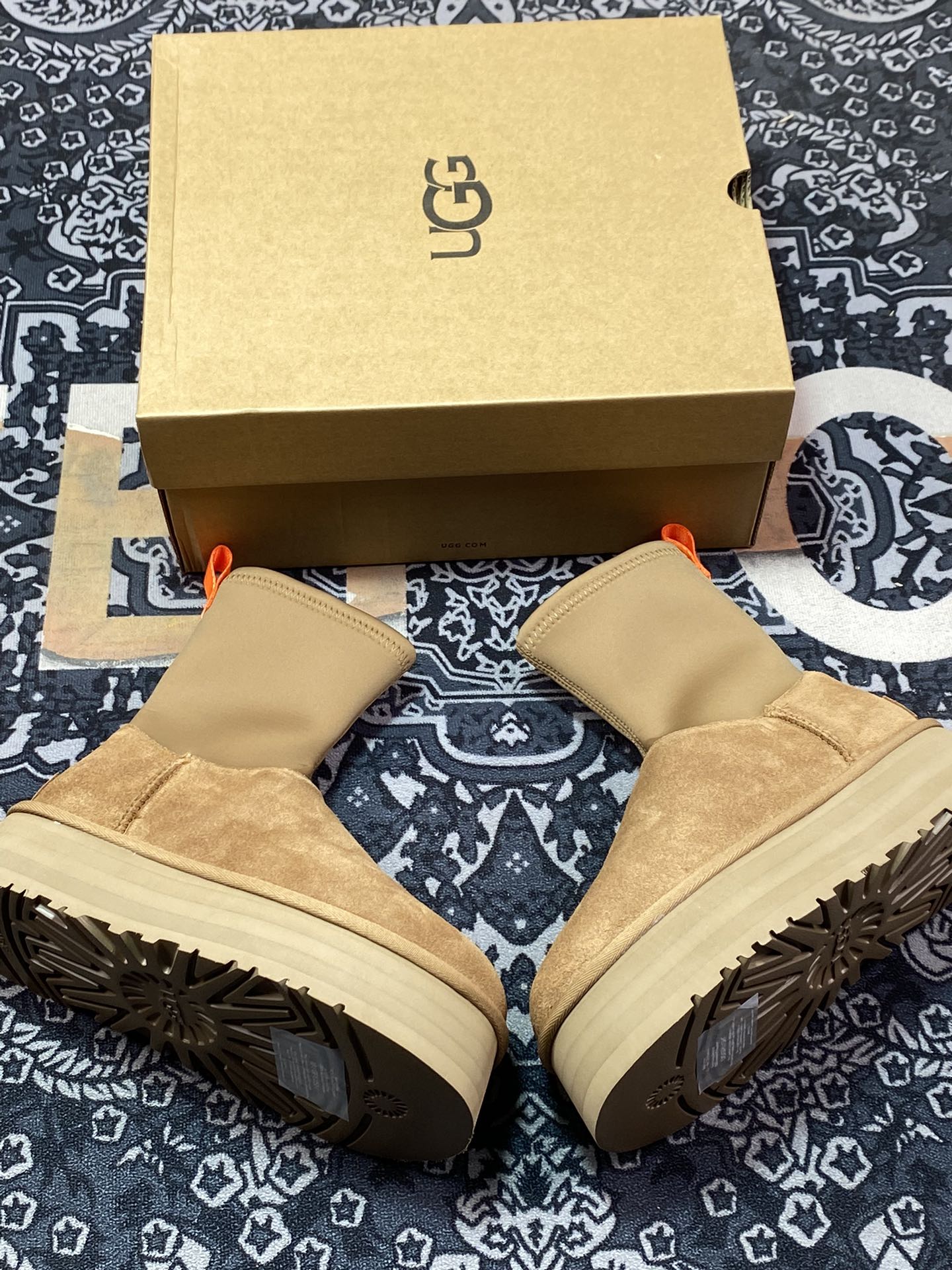 American light luxury brand ugg new deep boots casual versatile thick-soled high boots ”chestnut plus velvet”