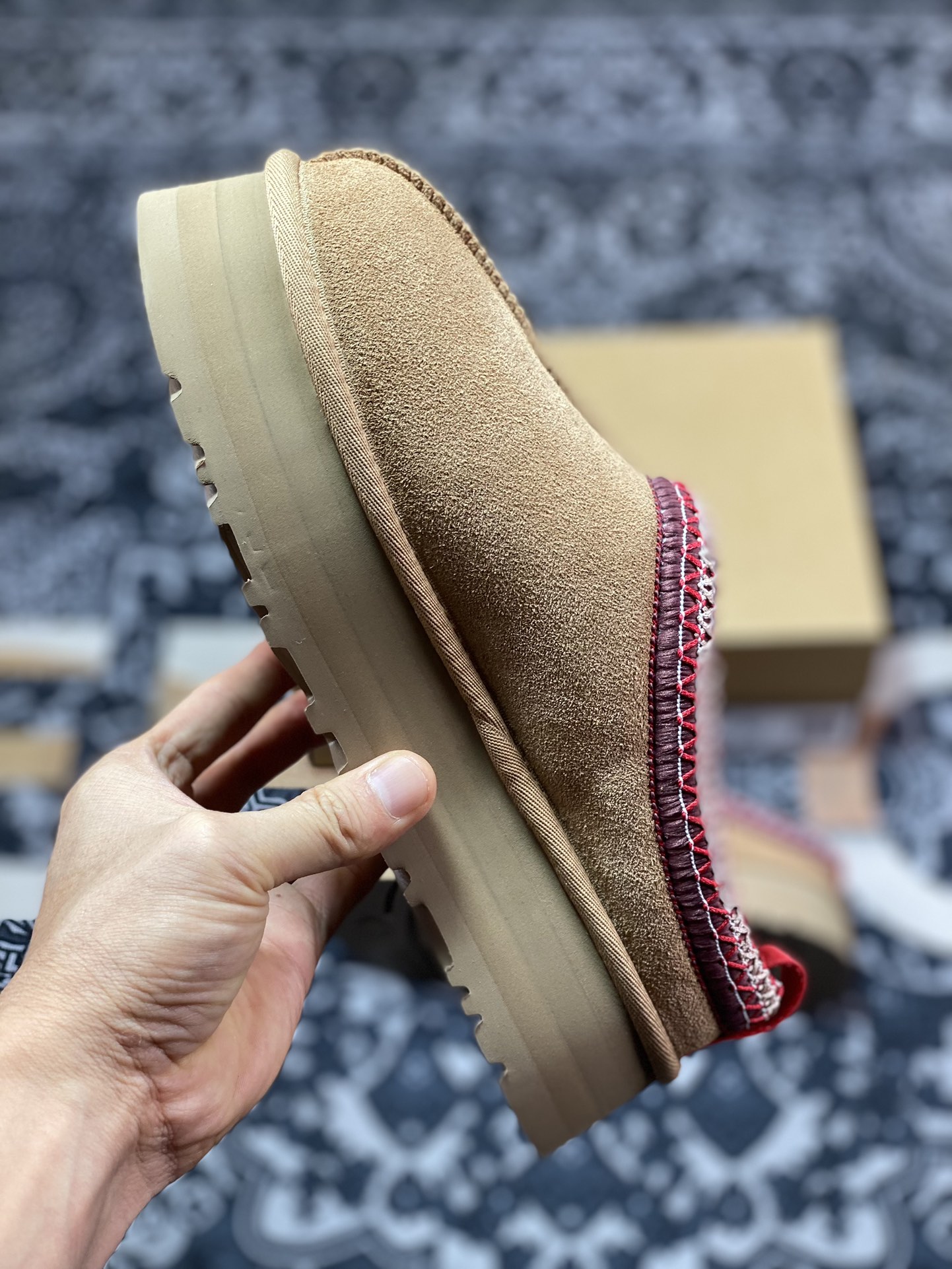 280  UGG W Leisure Tazz Slipper Chestnut 塔茨系列加厚款穆勒风包头舒适露跟半拖鞋“栗子棕红编织加绒”