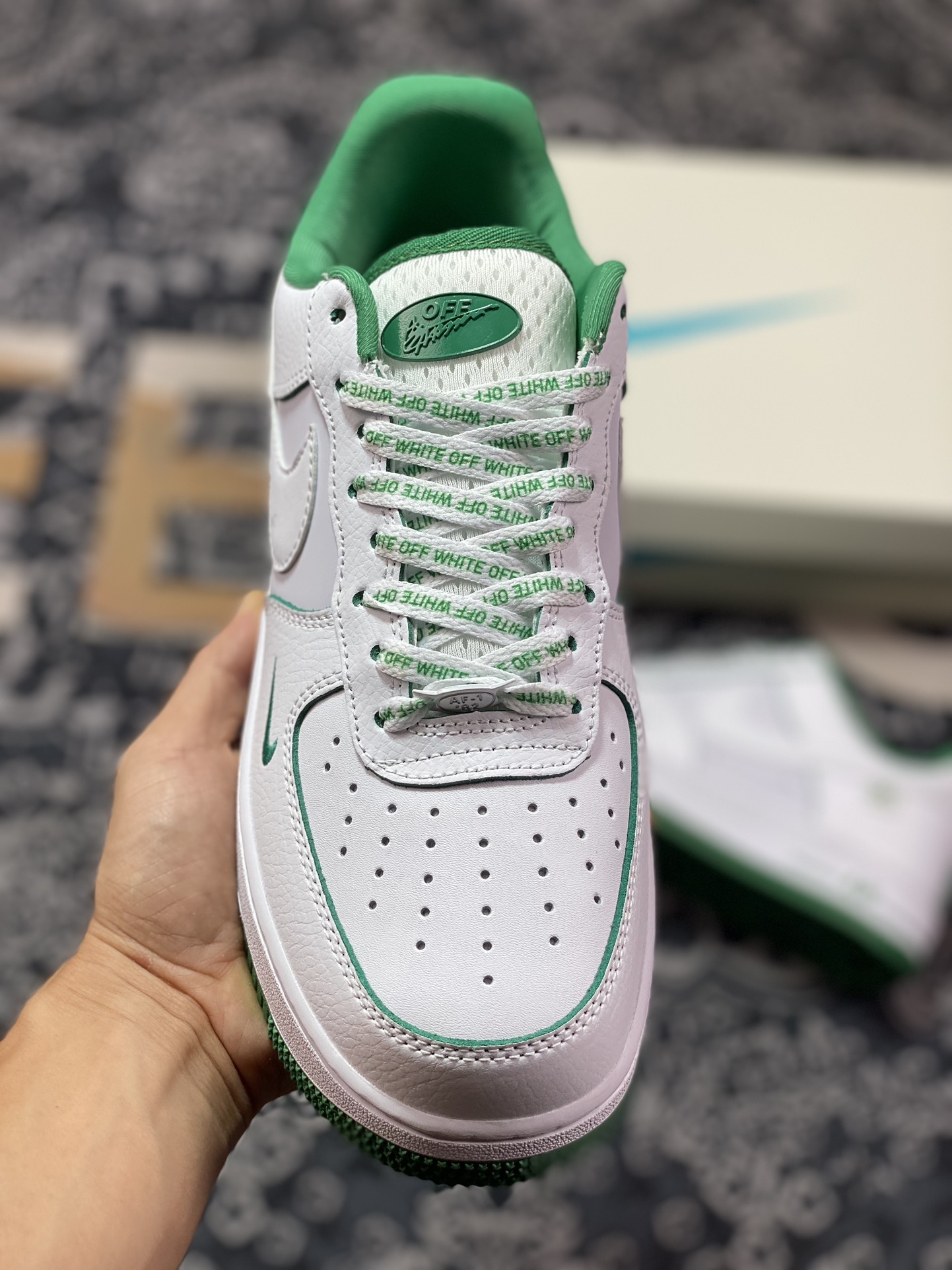 240 Off-White x Nike Air Force 1'07"White/Green Mini Swoosh"空军一号板鞋“联名OW白绿小钩”PF9055-771