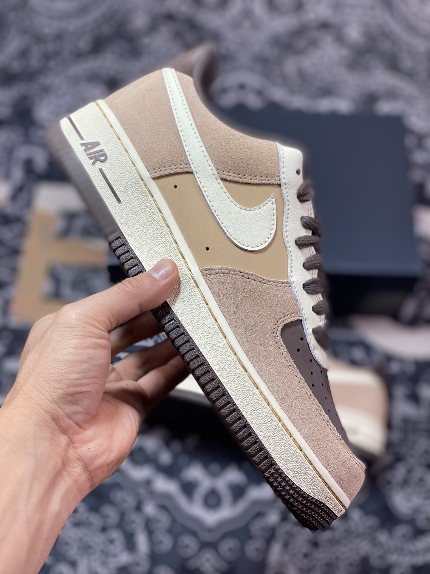 200 Nike  Air Force 1 空军一号官方货号FB8878-200