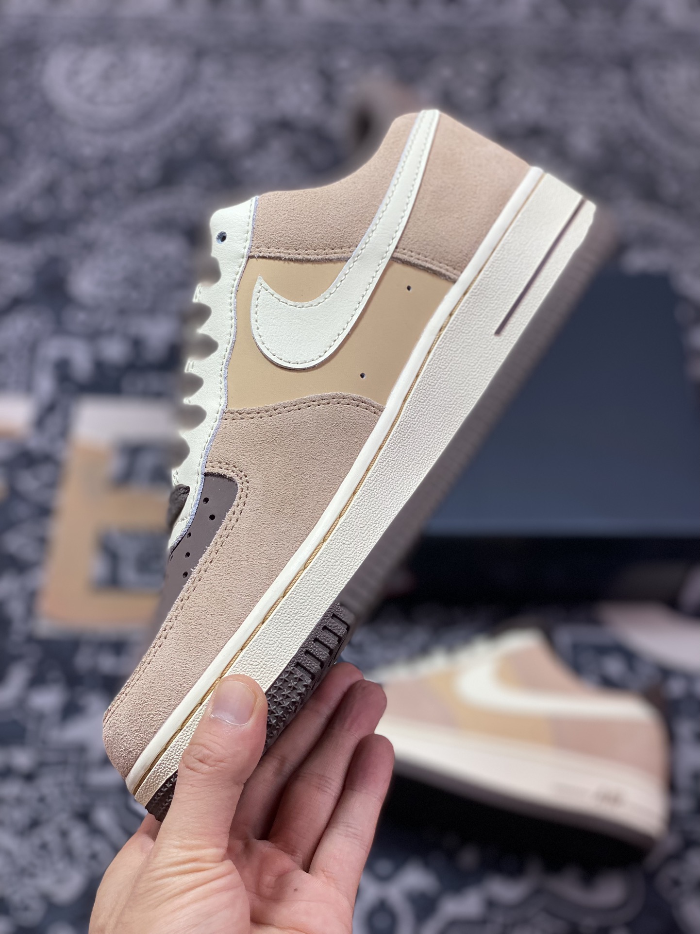 200 Nike  Air Force 1 空军一号官方货号FB8878-200