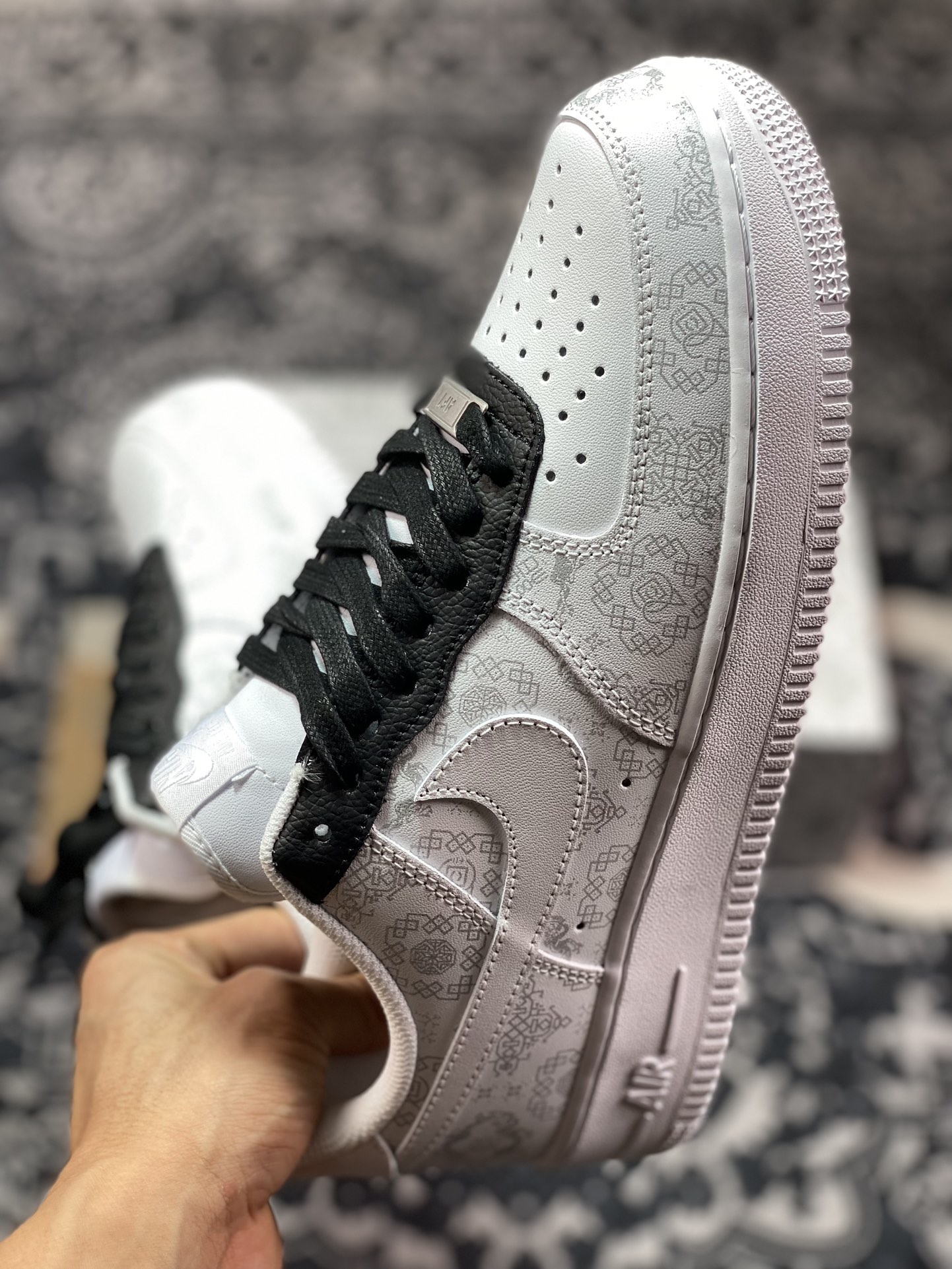 260 Clot x Nike Air Force 1'07 Low Retro SP空军一号低帮板鞋“白黑丝绸印花”315166-100