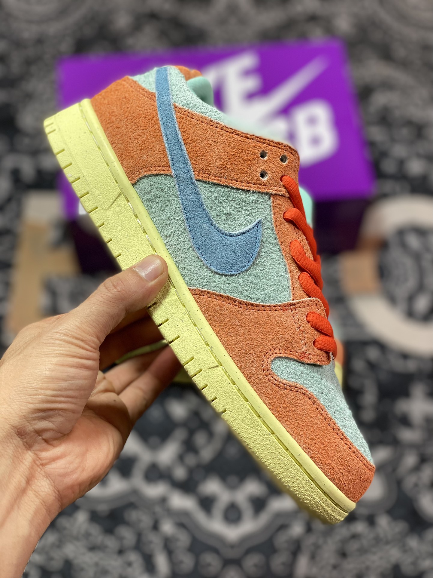 220 性价比触顶 同价区间无对手 Nike  Dunk SB Low "Orange and Emerald Rise" 橙青色 DV5429-800