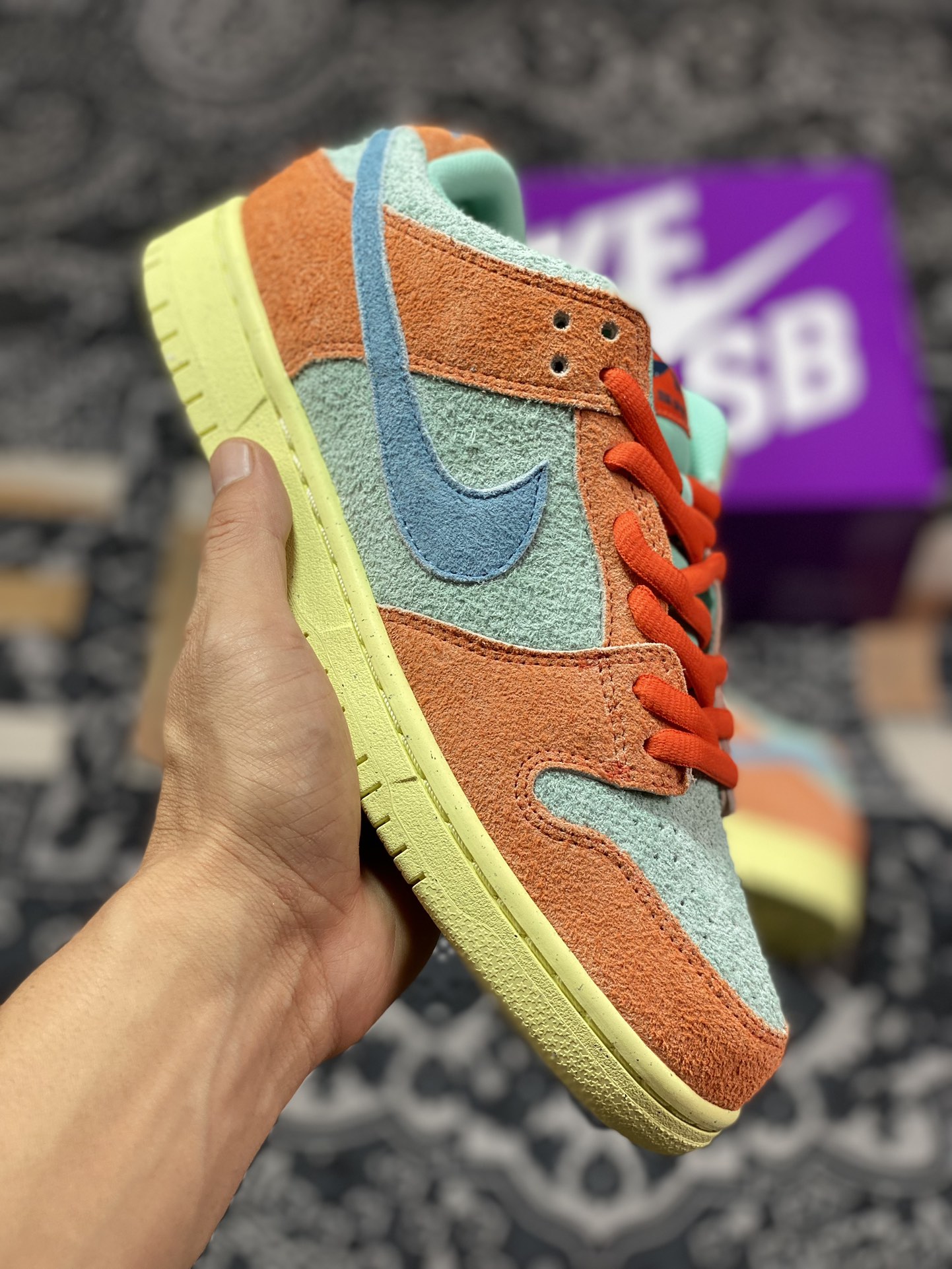 220 性价比触顶 同价区间无对手 Nike  Dunk SB Low “Orange and Emerald Rise” 橙青色 DV5429-800