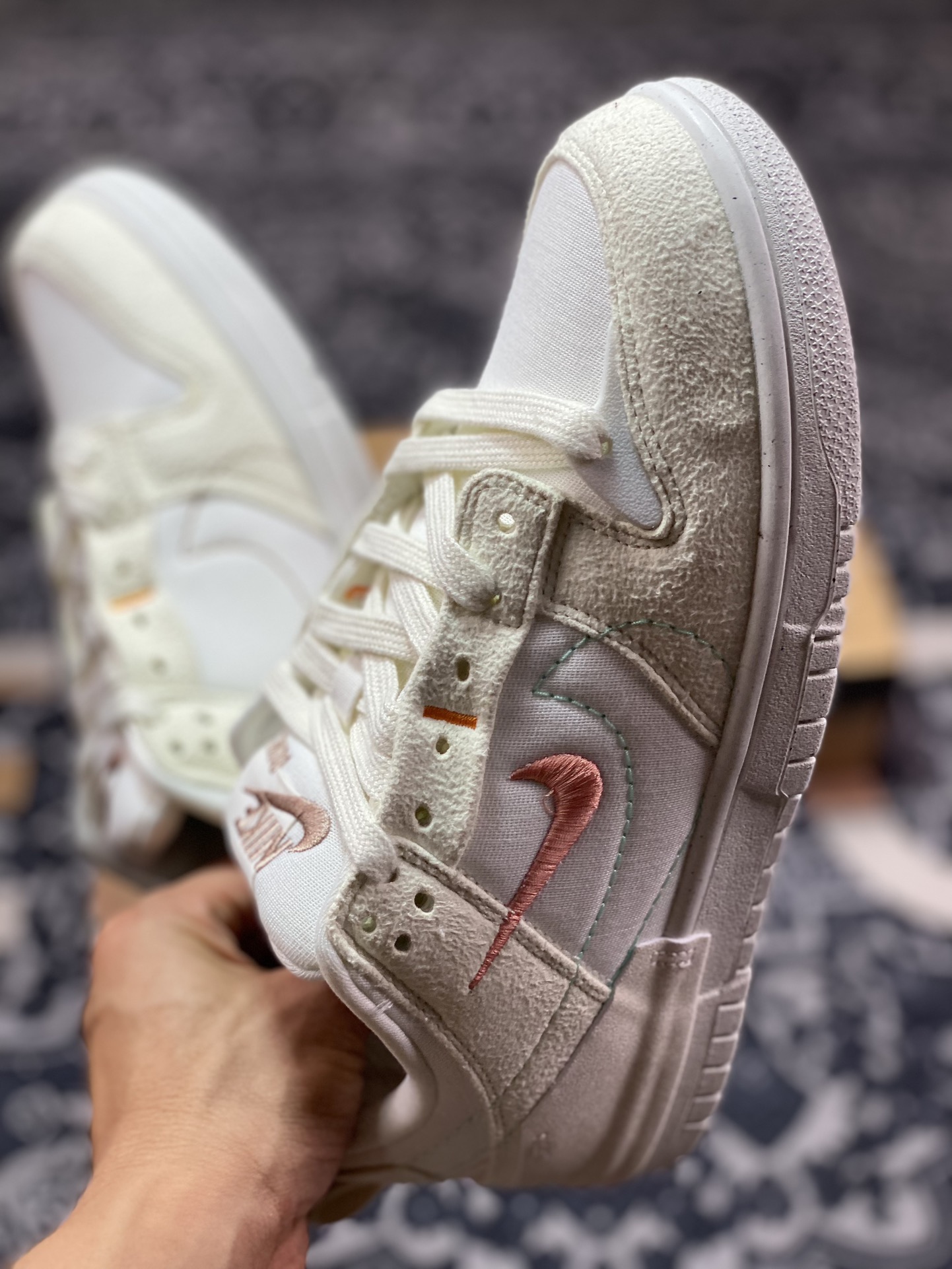 200 Nike Dunk Low Disrupt 2 “Pale Ivory”米色 DH4402-100