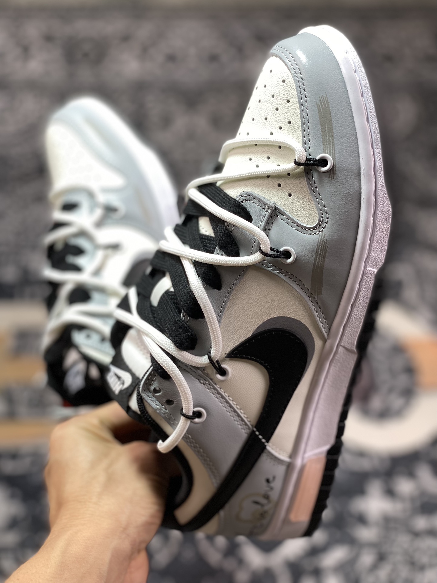 260 耐克Nike SB Dunk Low GS"GreyWhiteBlack"扣篮系列低帮板鞋“艺术灰蓝白黑绑绳”DD1391-100