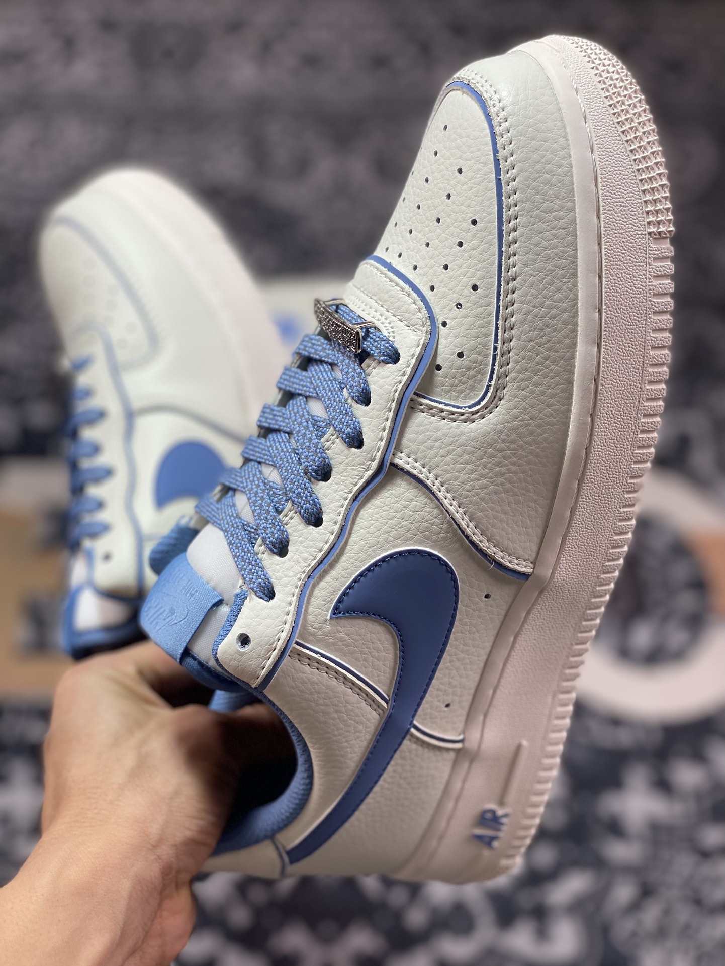 220 Air Force 1 '07 Low 米白蓝炫彩 UH8958-122