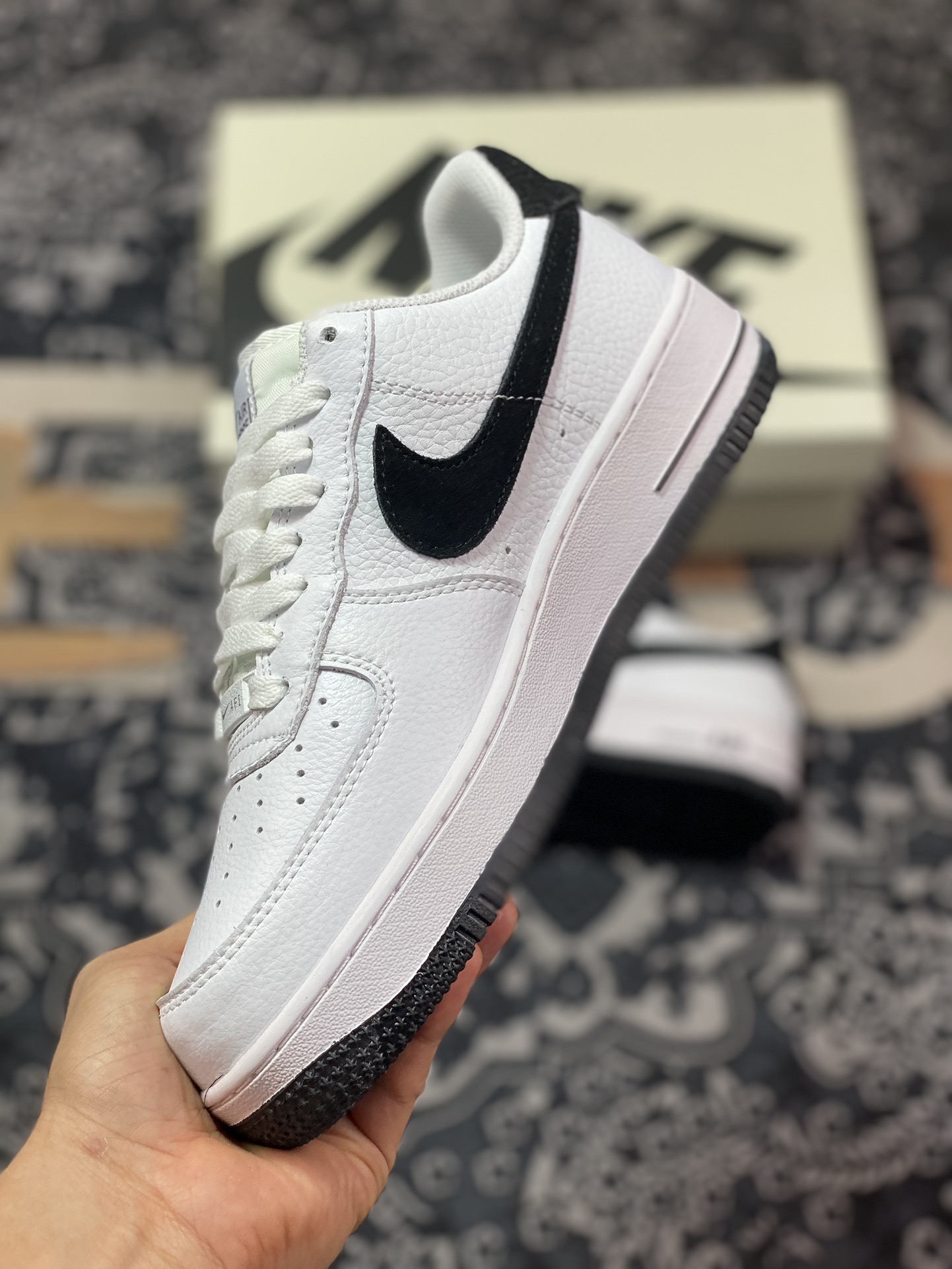 220 耐克Nike Air Force 1 Low"WhiteGrey"空军一号经典低帮板鞋“皮革白黑翻毛钩子”CN2873-101