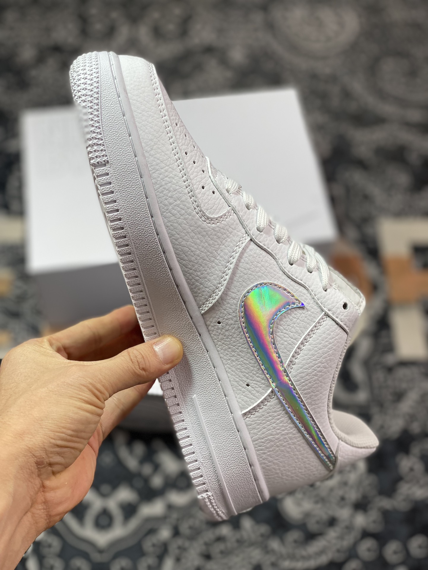 220 Stussy x Nike Air Force 1′07 Low"WhiteIridescent Pixel"空军一号板鞋“白炫彩银斯图西刺绣小钩”