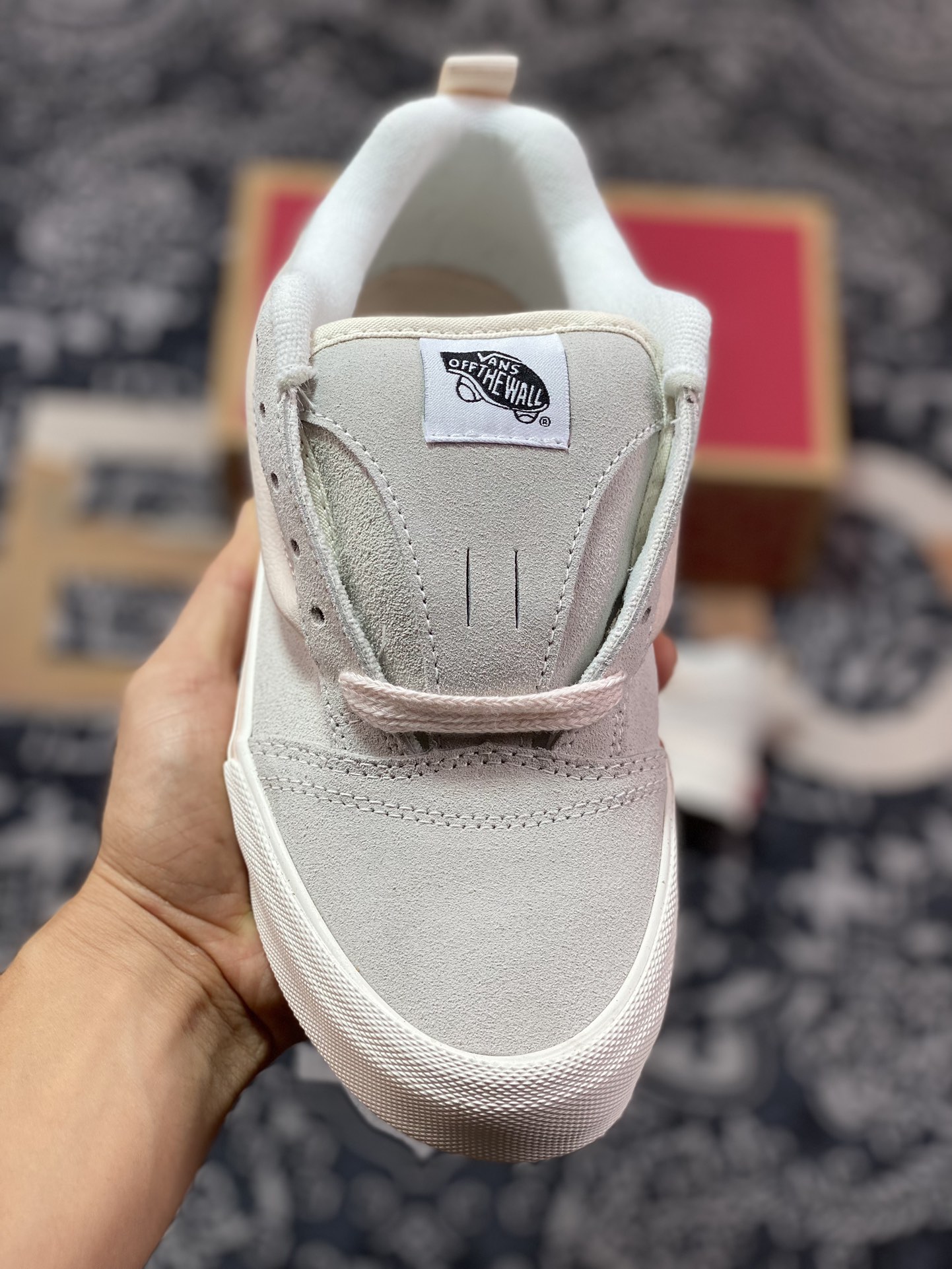 150  Vans Classics Knu Skool 面包鞋 范斯官方 肥胖版 粉色面包鞋 VN0009QCPNK