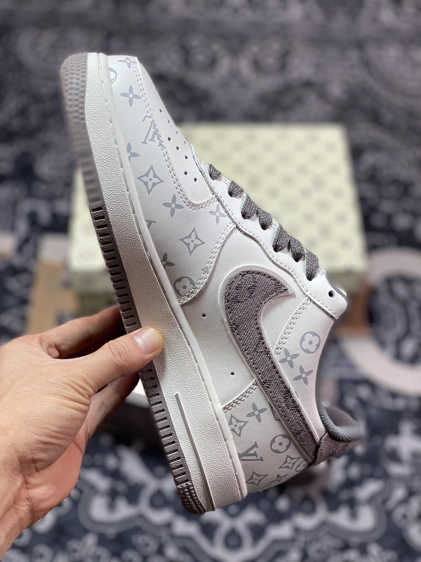 260 Air Force 1 '07 Low LV牛仔白灰 LU0251-135