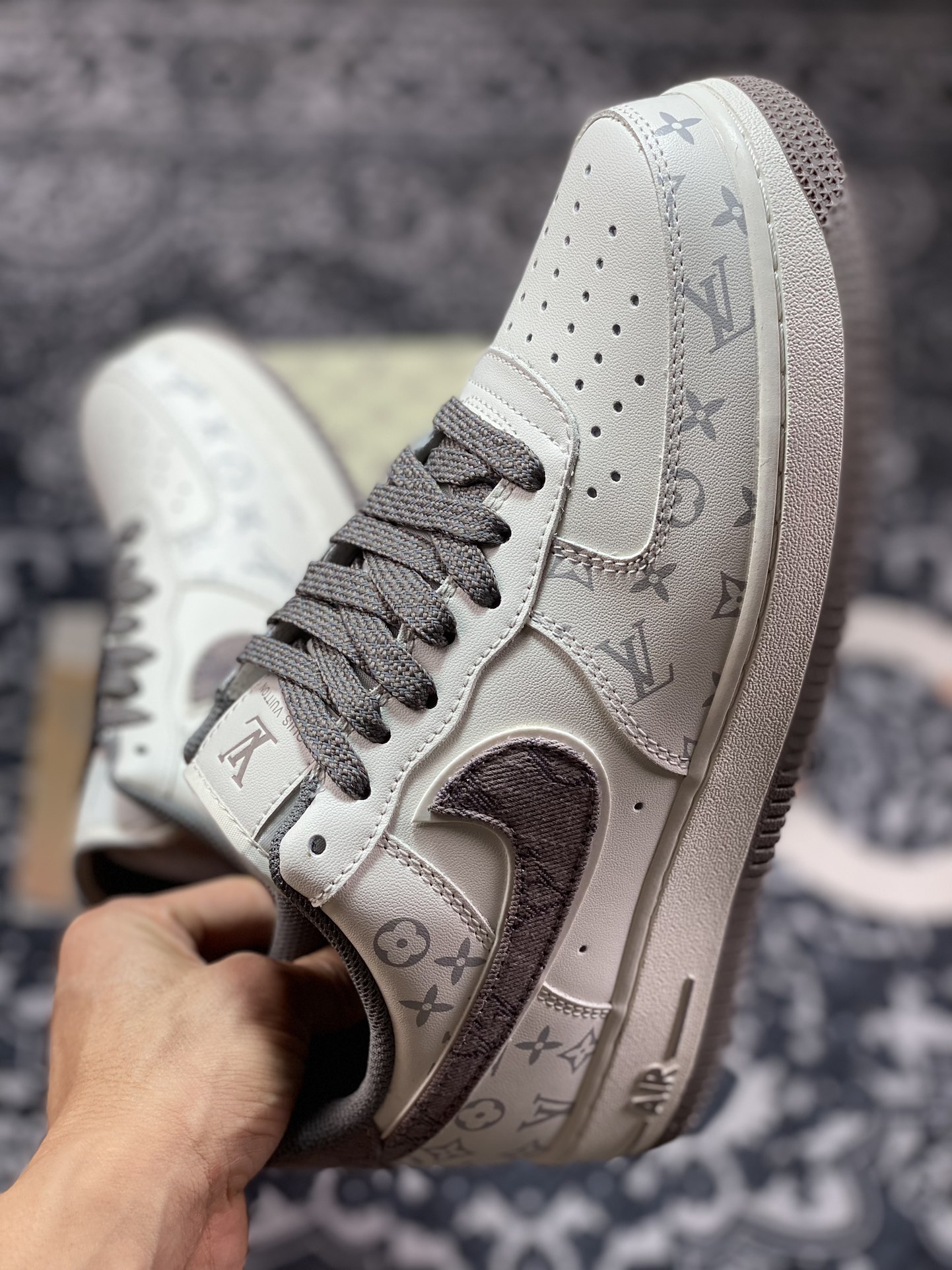 260 Air Force 1 '07 Low LV牛仔白灰 LU0251-135