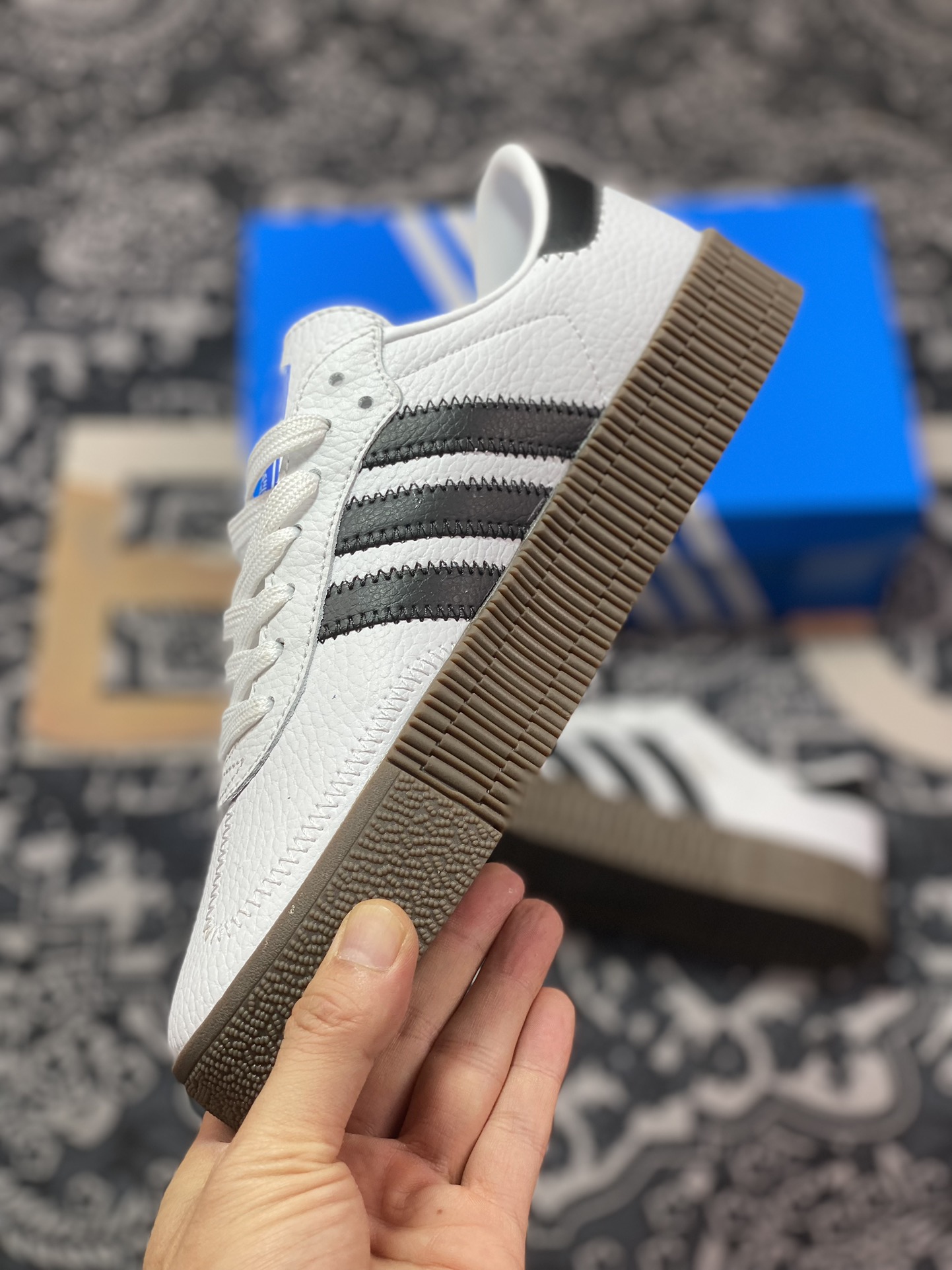 160 Adidas Samba 百搭单品 三叶草 Samba Rose W女子低帮厚底板鞋 AQ1134