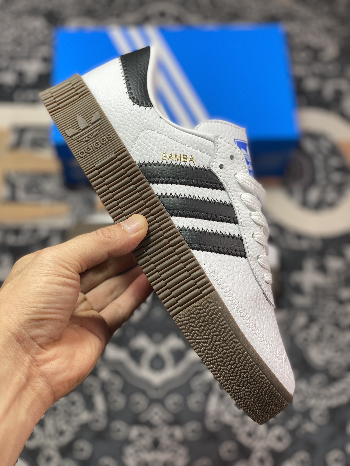 160 Adidas Samba 百搭单品 三叶草 Samba Rose W女子低帮厚底板鞋 AQ1134