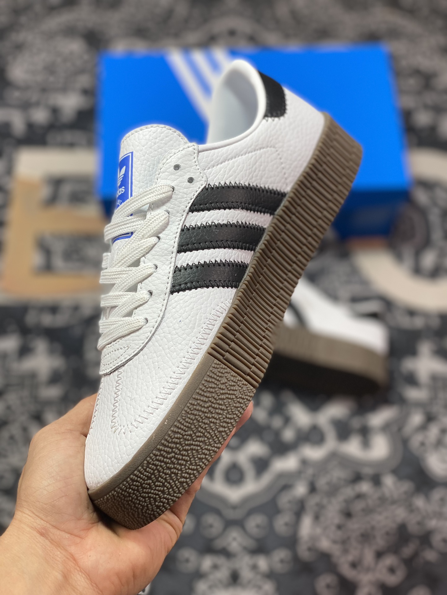 160 Adidas Samba 百搭单品 三叶草 Samba Rose W女子低帮厚底板鞋 AQ1134