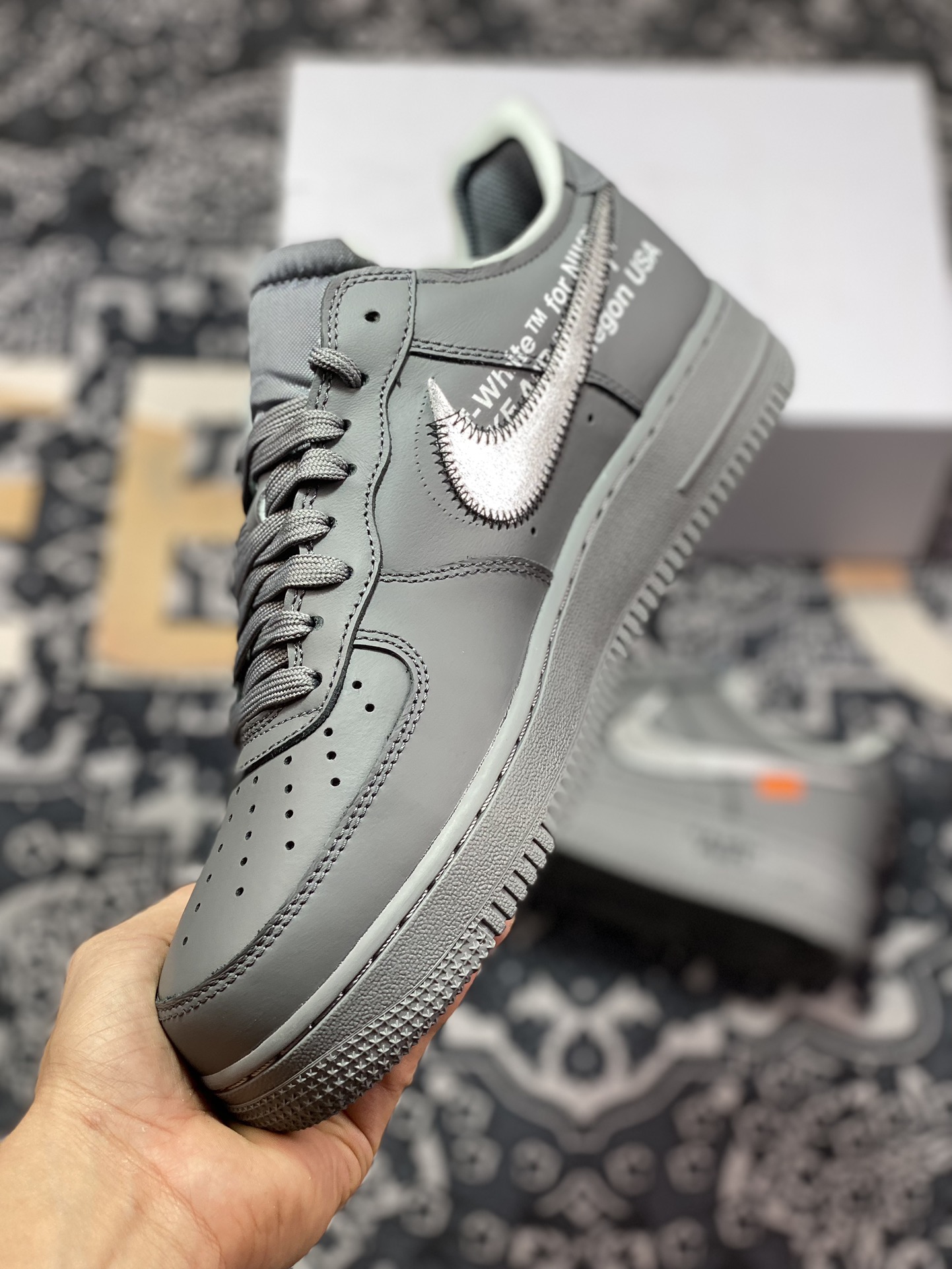 Preferred original grade off-white x Air Force 1 Low Gray Art Gallery DX1419-500