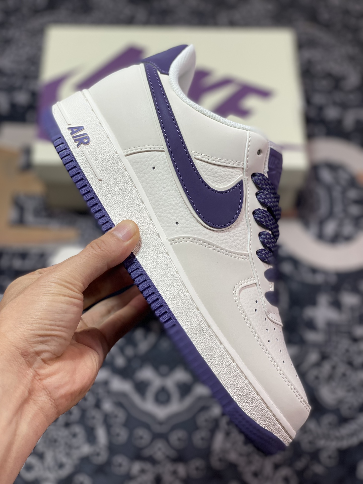 240 Air Force 1 '07 Low 米白紫 GL6835-015