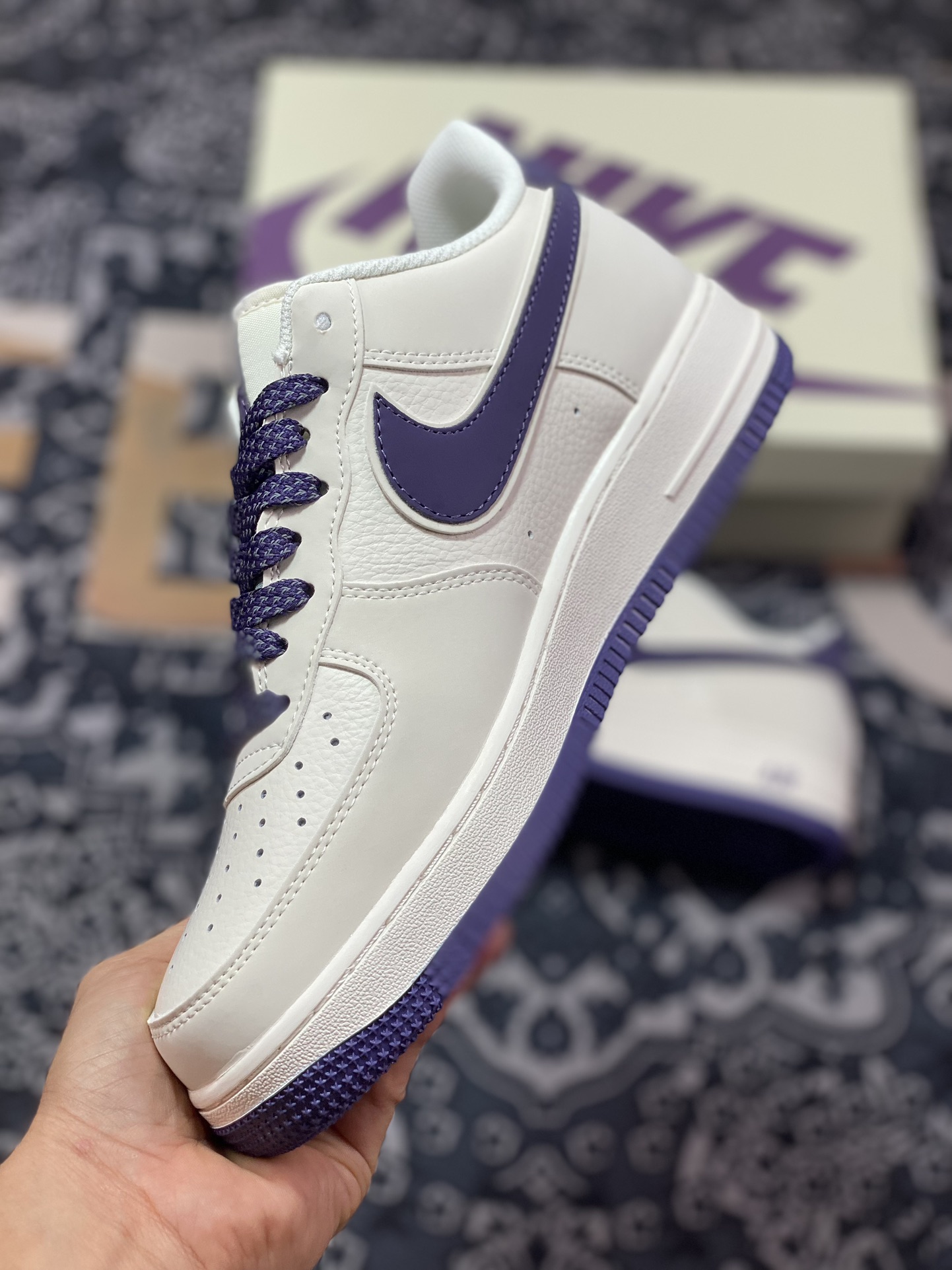 240 Air Force 1 '07 Low 米白紫 GL6835-015