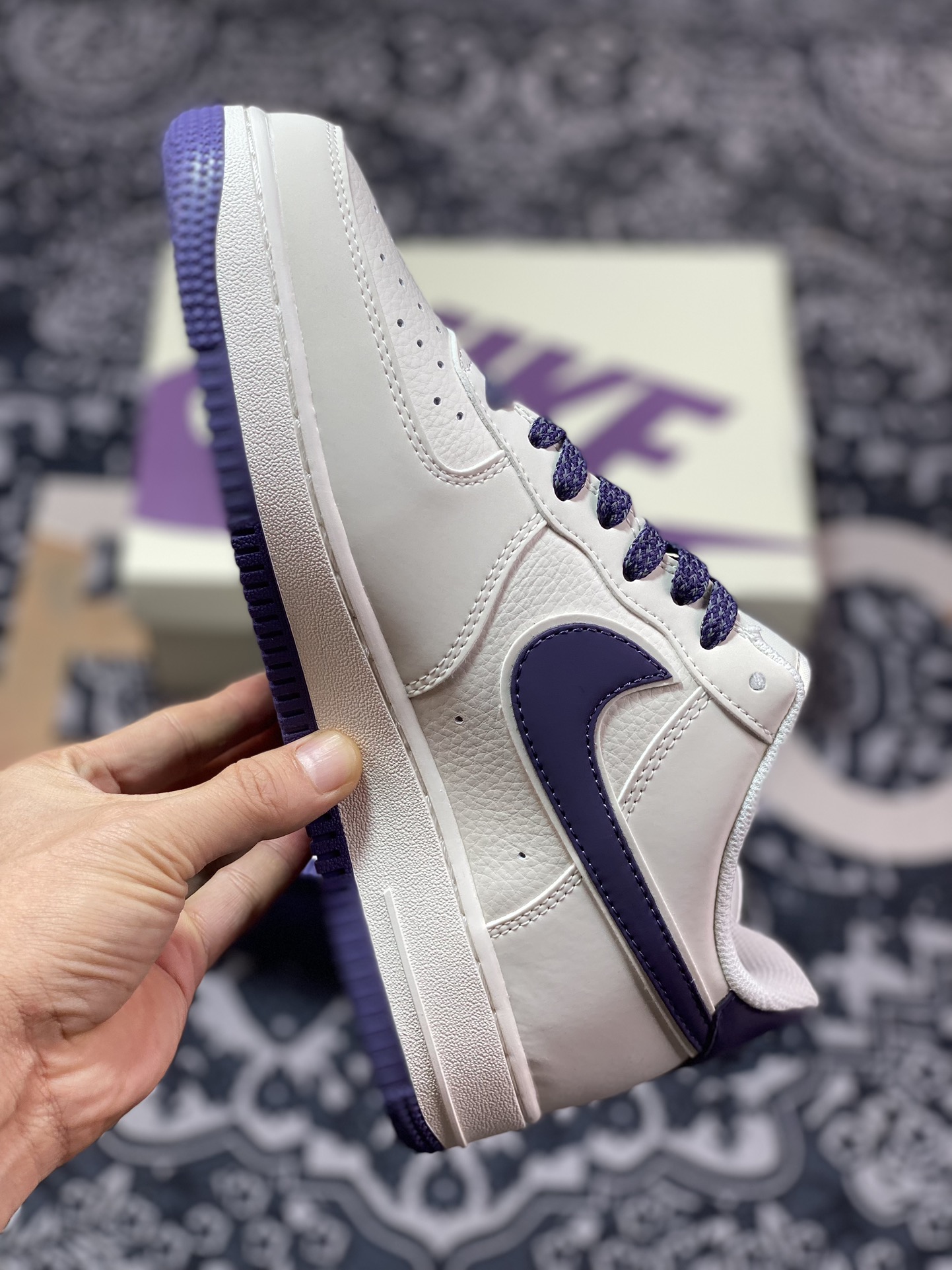 240 Air Force 1 '07 Low 米白紫 GL6835-015