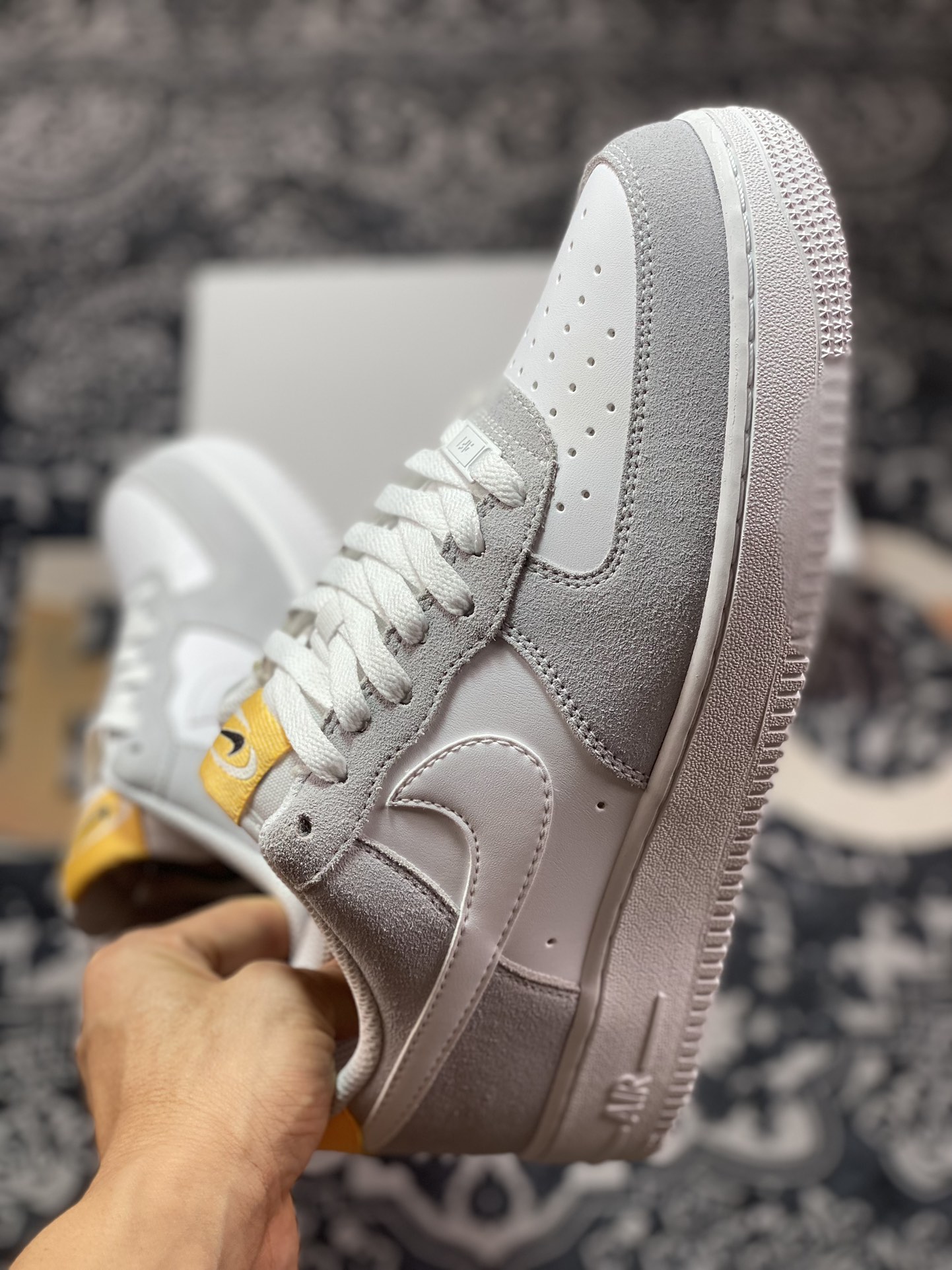 200 Air Force 1 '07 Low 灰白黄 FQ7779-001