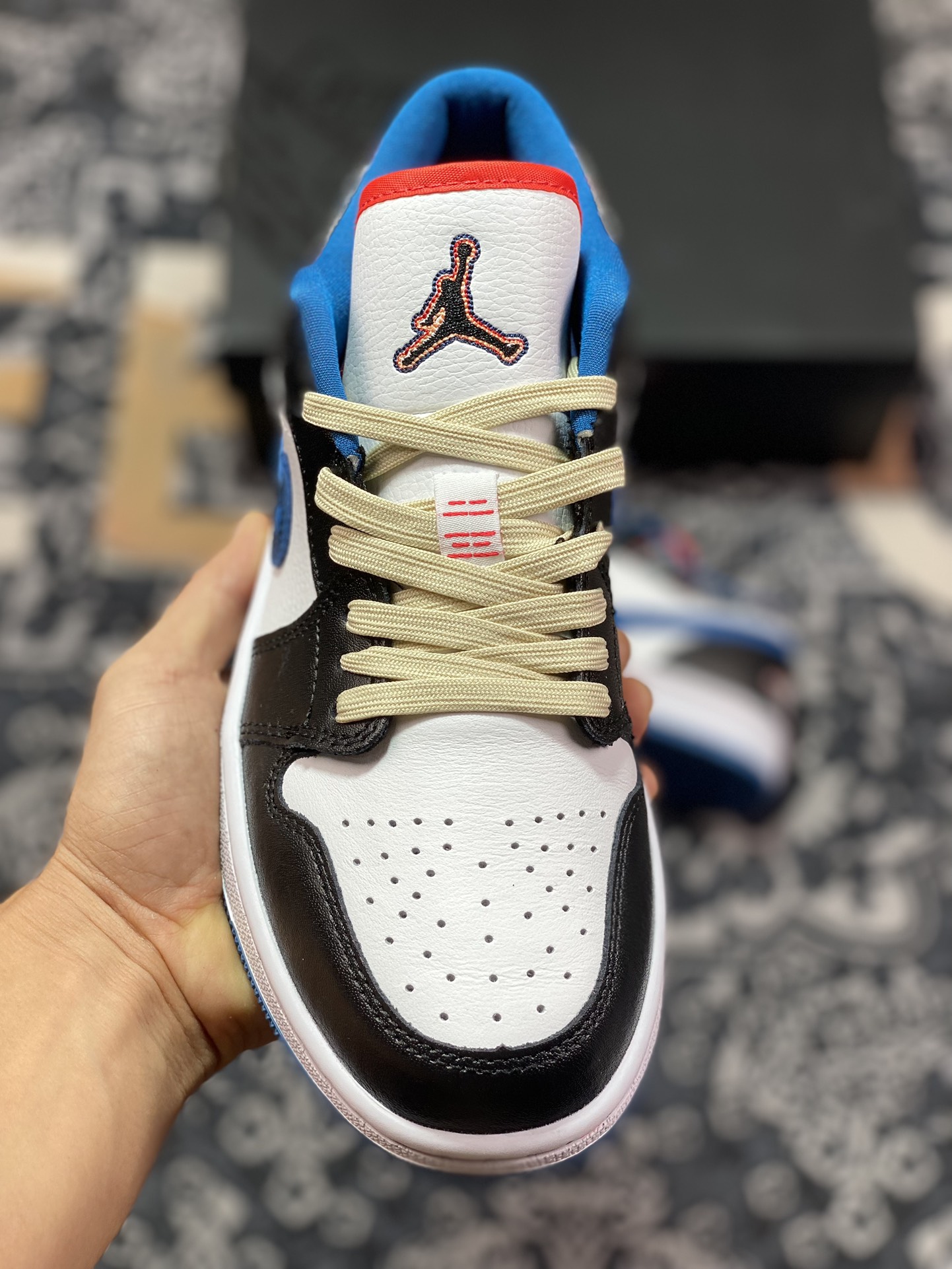 200 Air Jordan 1 Low 白黑蓝 FV3622-141