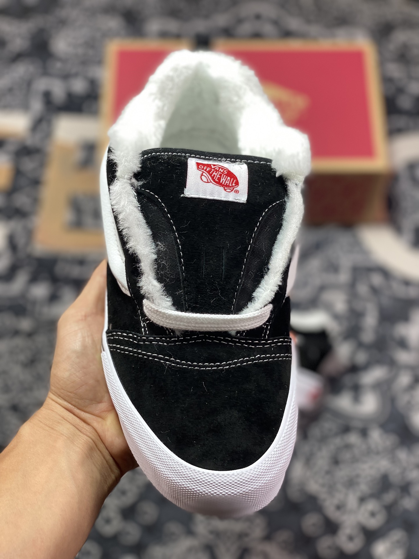 150 Vans Classics Knu Skool 面包鞋 范斯官方 黑白加绒款面包鞋