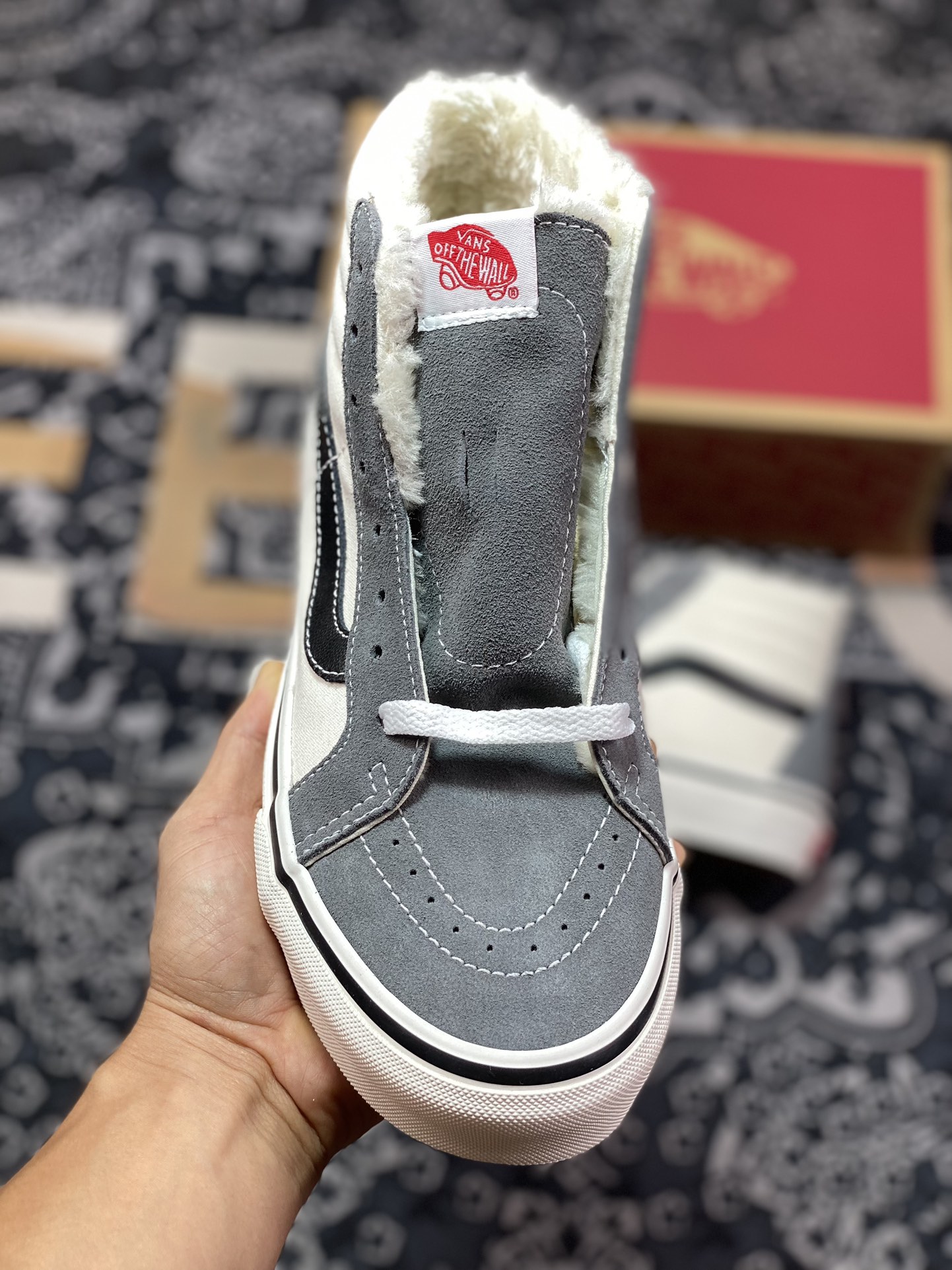 160  Vans SK8-Hi 经典加绒系列