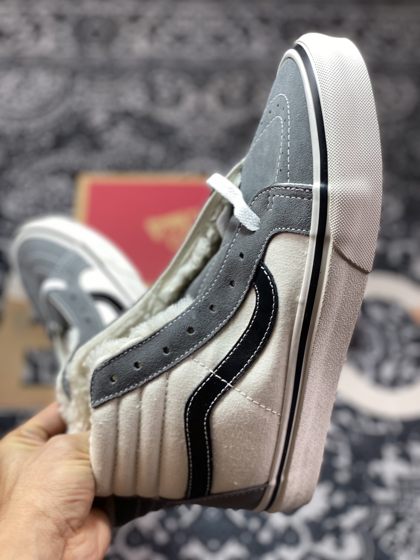 160  Vans SK8-Hi 经典加绒系列