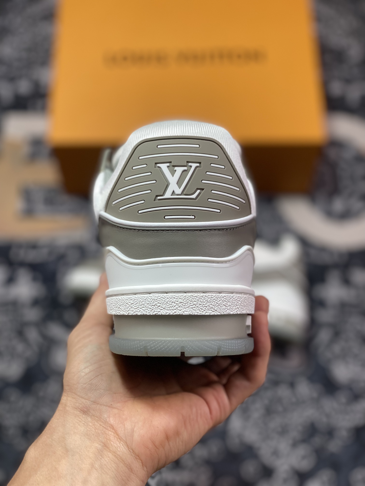 600 优选 新货纯原级别 驴家 LV Trainer 代购指定版本