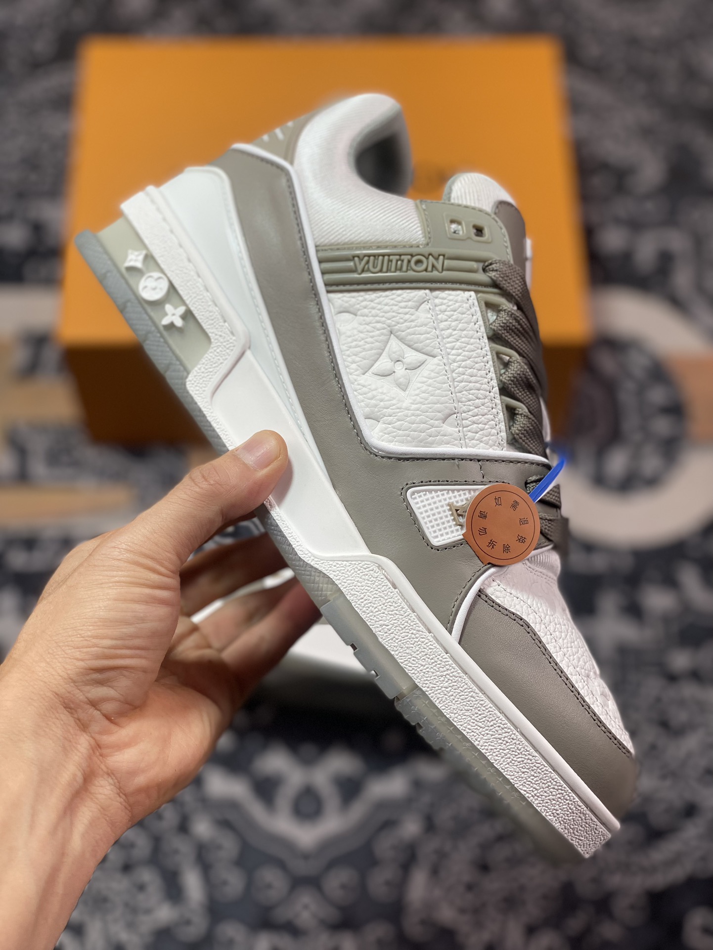 600 优选 新货纯原级别 驴家 LV Trainer 代购指定版本