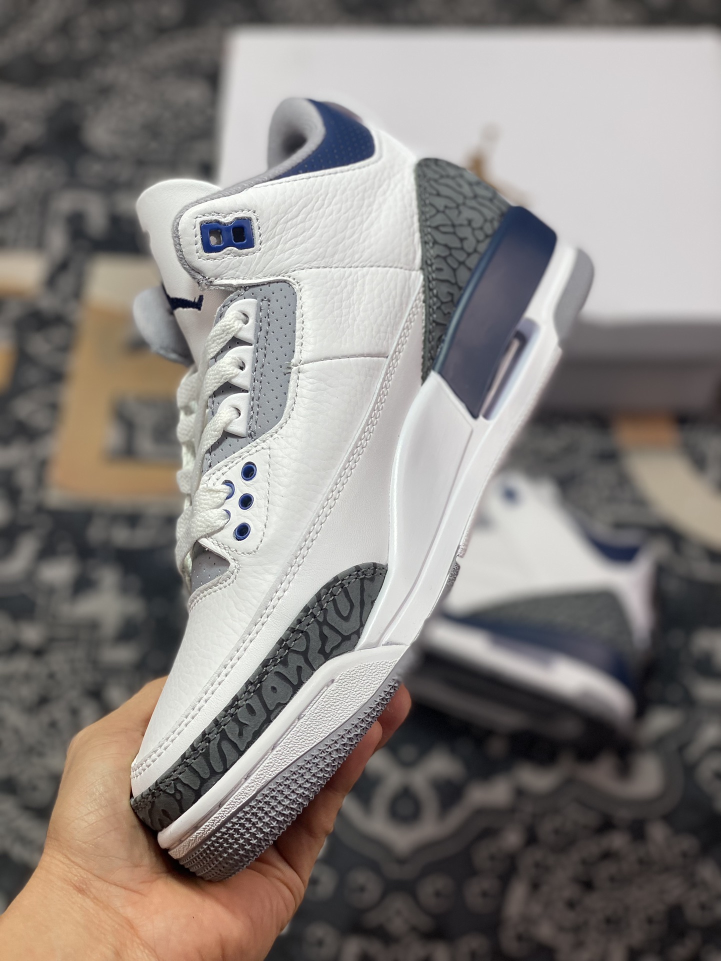 320 Air Jordan 3 Retro 白蓝 潮流复古篮球鞋 CT8532-140