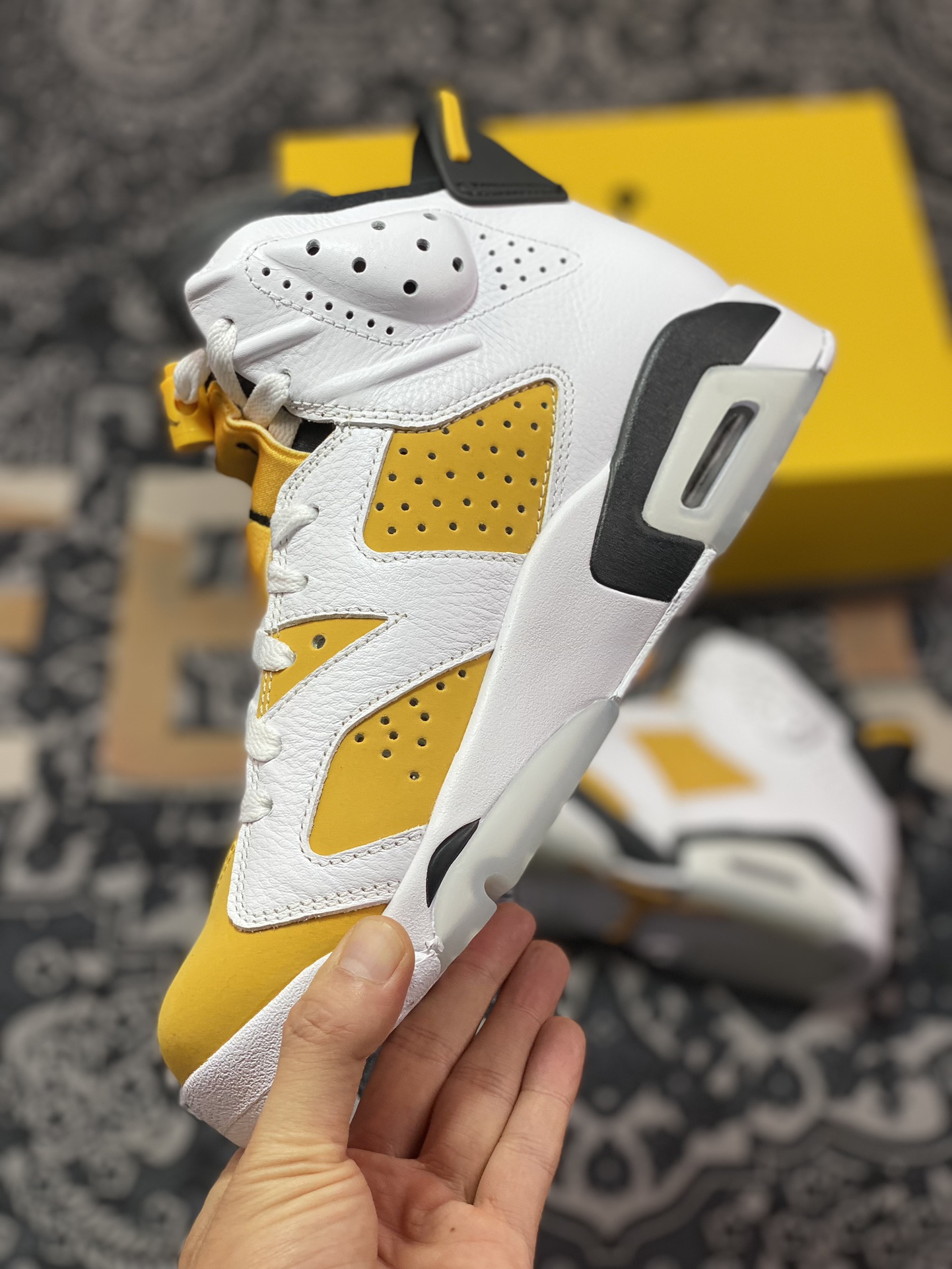 450 优选 纯原Air Jordan AJ6 Retro ” Yellow Ochre ” AJ6乔6 白黄 男子文化篮球鞋CT8529-170