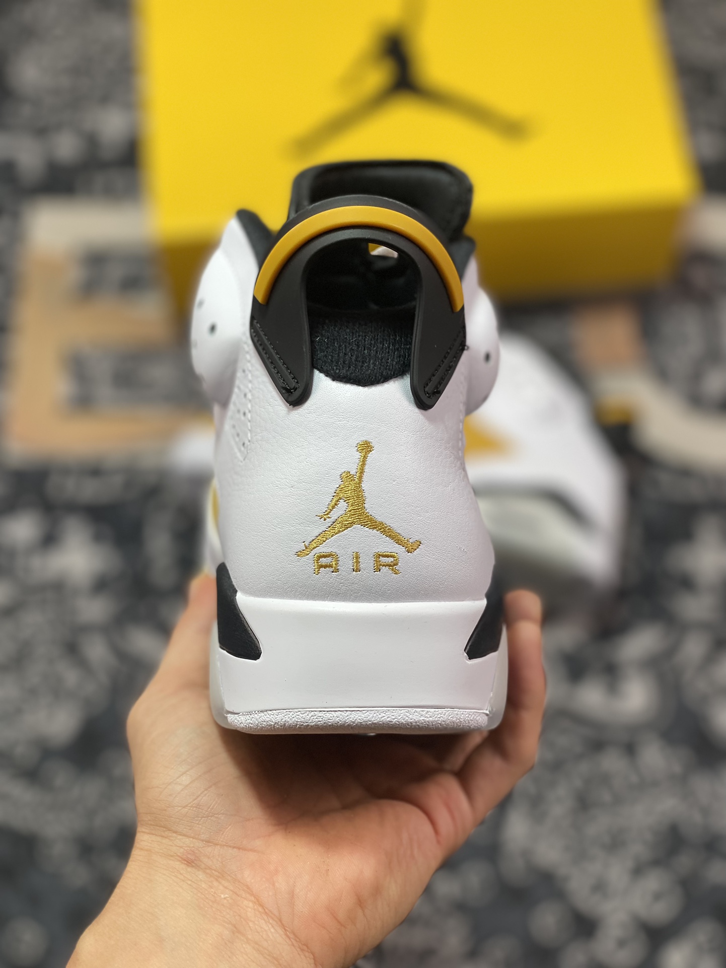 450 优选 纯原Air Jordan AJ6 Retro ” Yellow Ochre ” AJ6乔6 白黄 男子文化篮球鞋CT8529-170