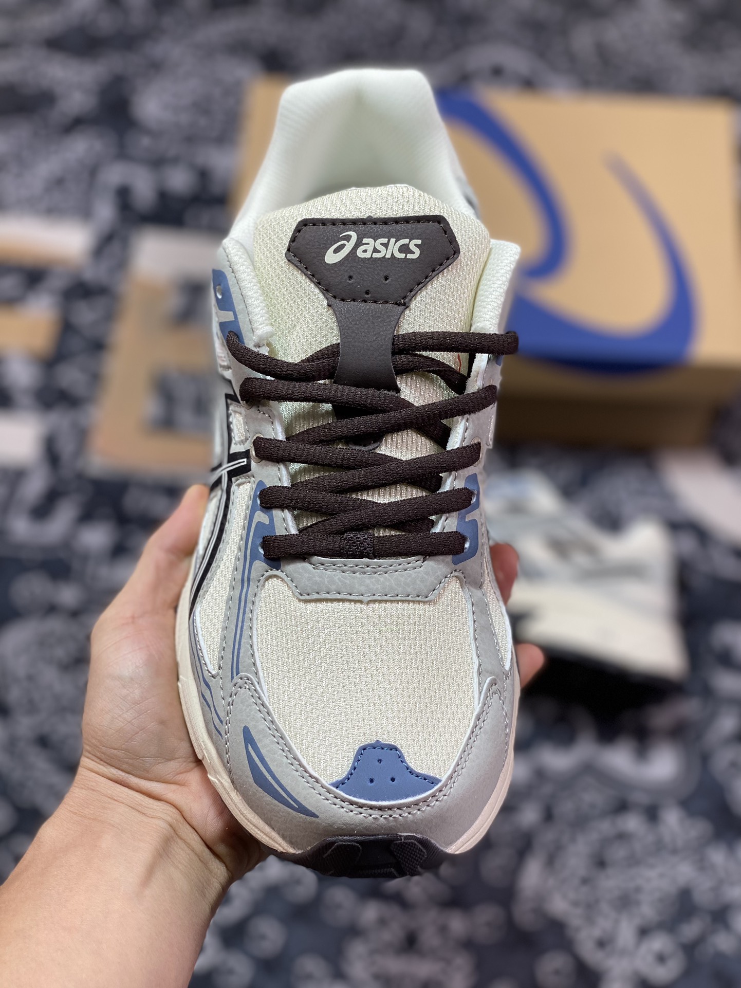 180 亚瑟士ASICS Gel-Venture 6 系列城市休闲运动跑步鞋时尚复古老爹鞋