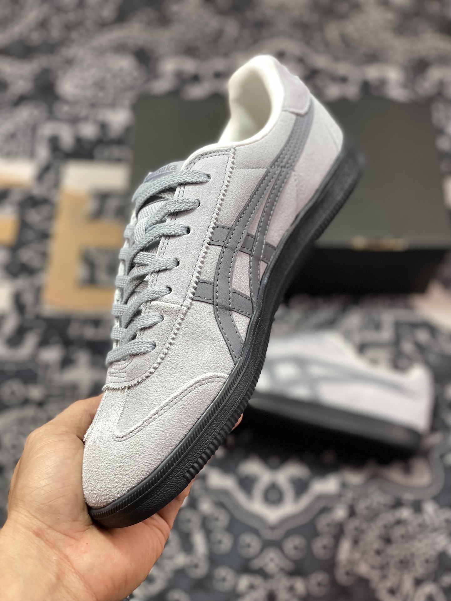 140 Asics Onitsuka Tiger Tokuten 灰黑 亚瑟士鬼冢虎男女中性复古运动板鞋 1183A907-021