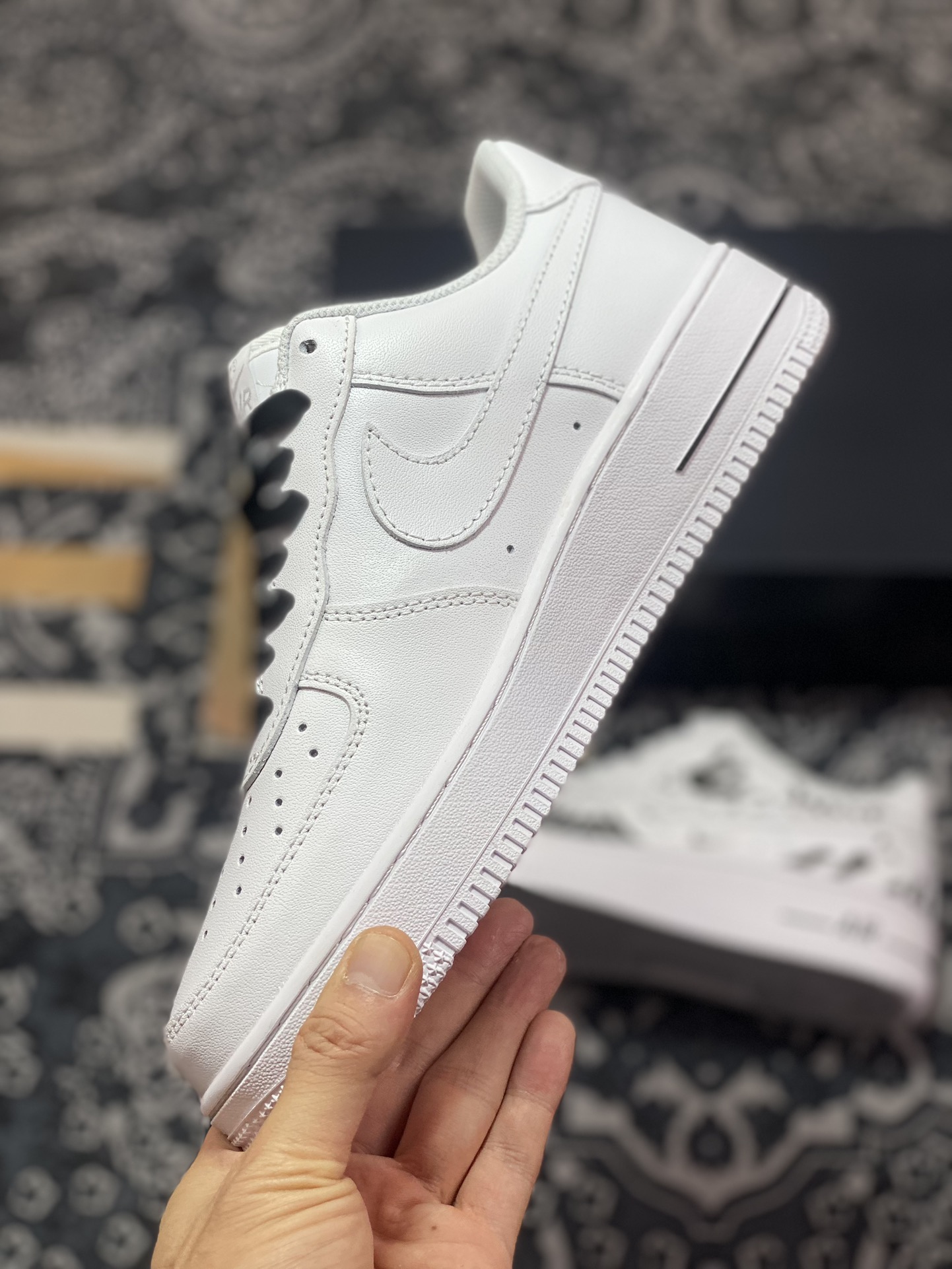 260 Air Force 1 '07 Low 海浪白黑 AM0703-121