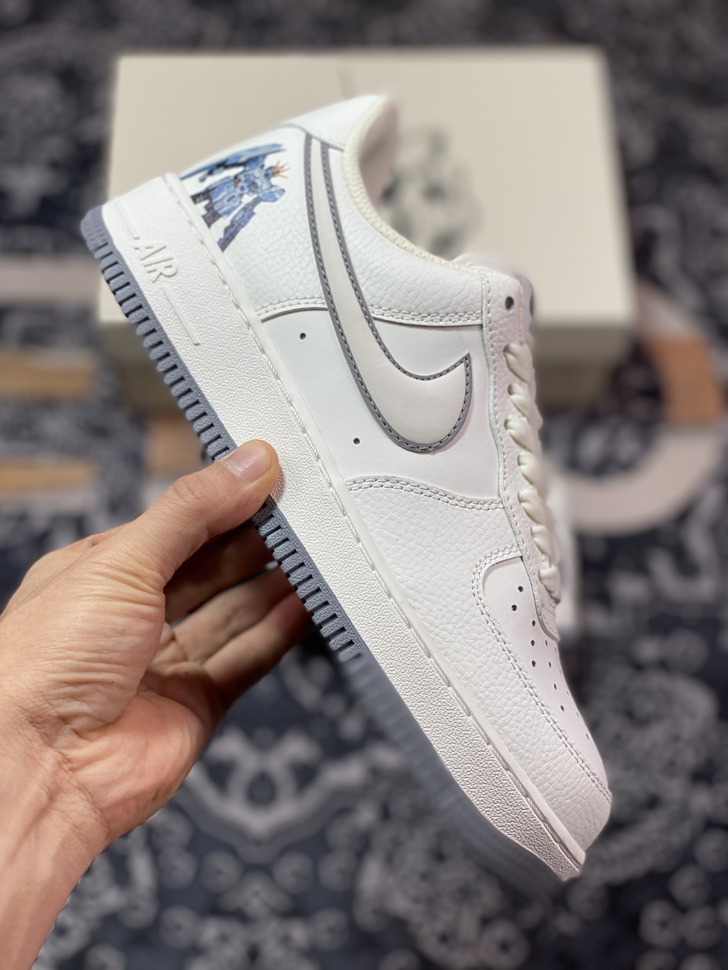 220 Nk Air Force 1'07 Low 高达主题 经典白灰空军一号低帮休闲板鞋 GA1512-885