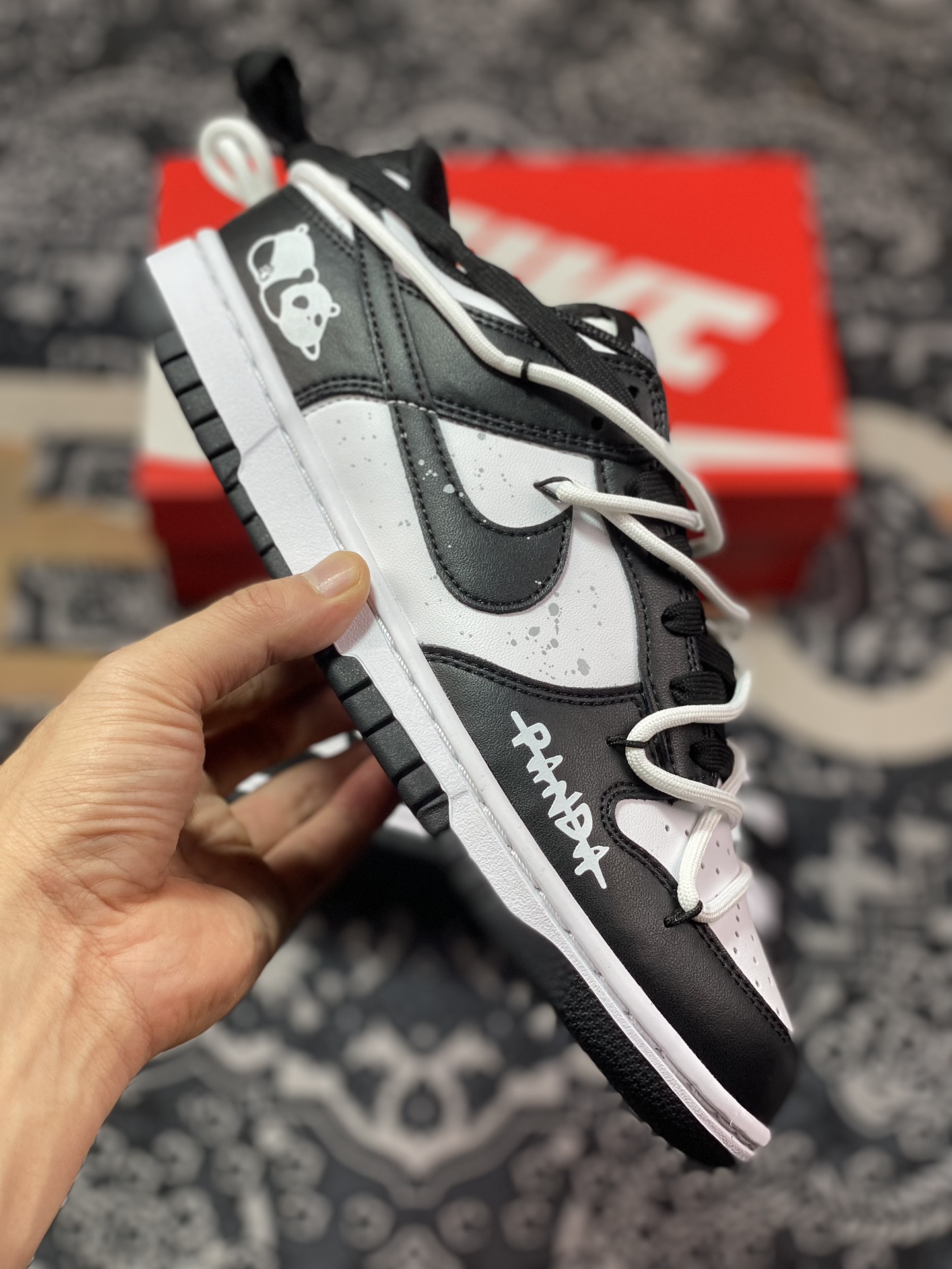 260 Nike  SB Dunk Low 绑带解构风活力三钩复古休闲板鞋 CW1590-100