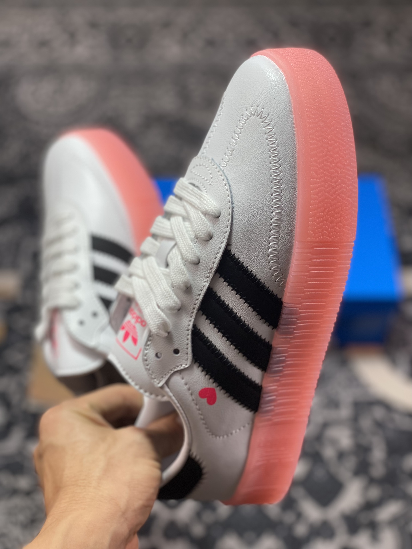 160 Adidas   Originals Samba Rose 白粉 桑巴低帮耐磨厚底板鞋 EF4965