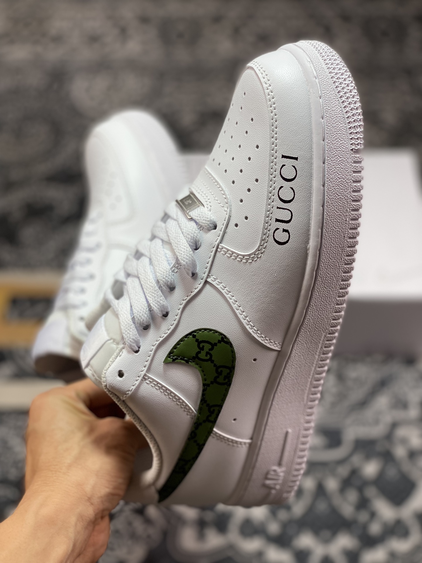 Nike Air Force 1 07 Low ”GUCCI” Air Force One series sneakers ”leather white dark green black GG” CW2288-111