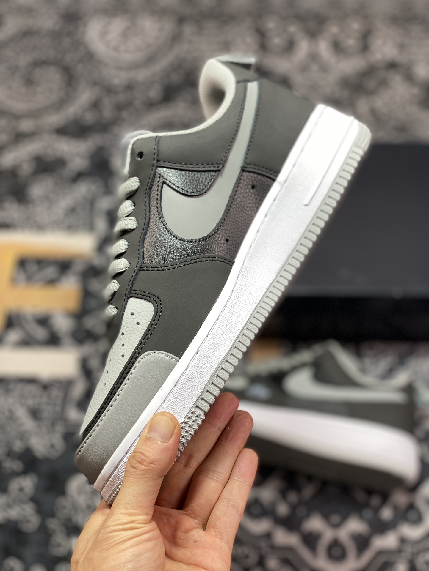 240 Air Force 1 '07 Low 影子灰二代 BQ6818-009