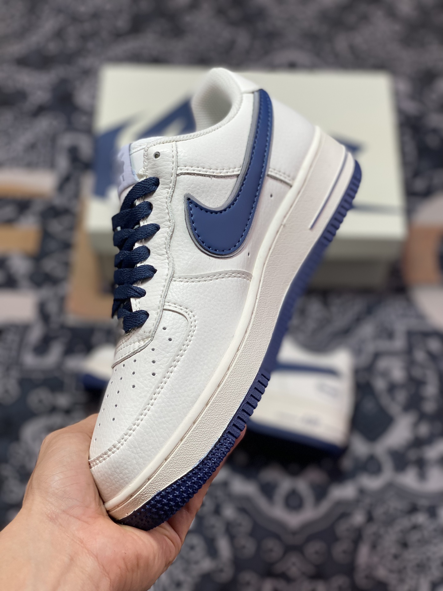 240 Nike Air Force 1'07 Low EMB"BeigeNavyHoopsMini Swoosh"空军一号低帮板鞋“米白海军蓝银Hoops刺绣小钩”HP2369-008